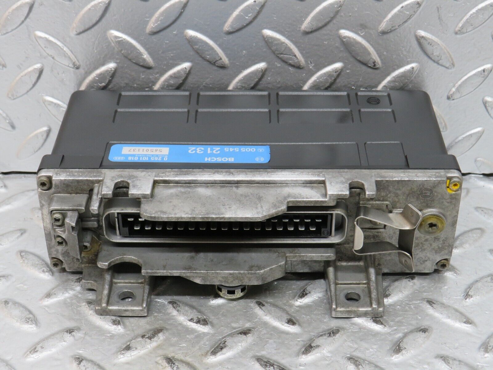 27653 Mercedes-Benz S124 300TE Wagon ABS Control Unit ECU Bosch 0055452132