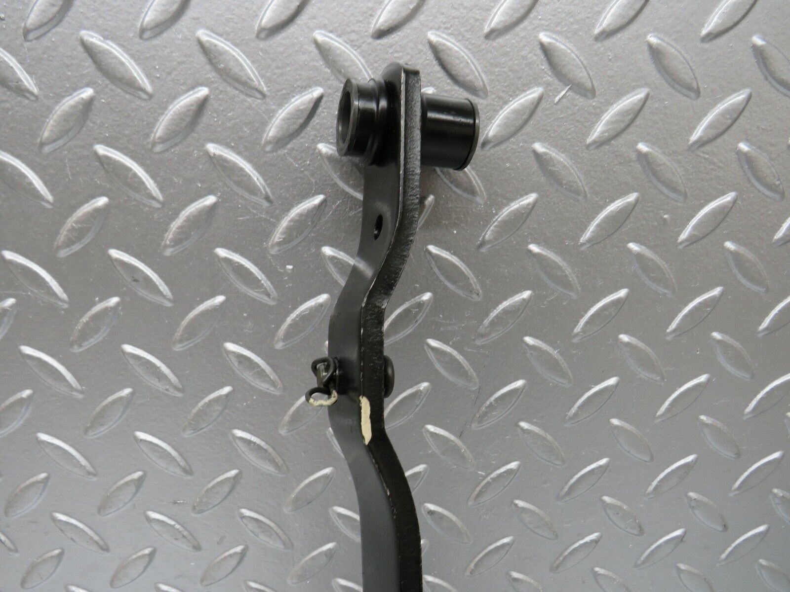 27187 Mercedes-Benz W123 280E Brake Pedal 1232910082