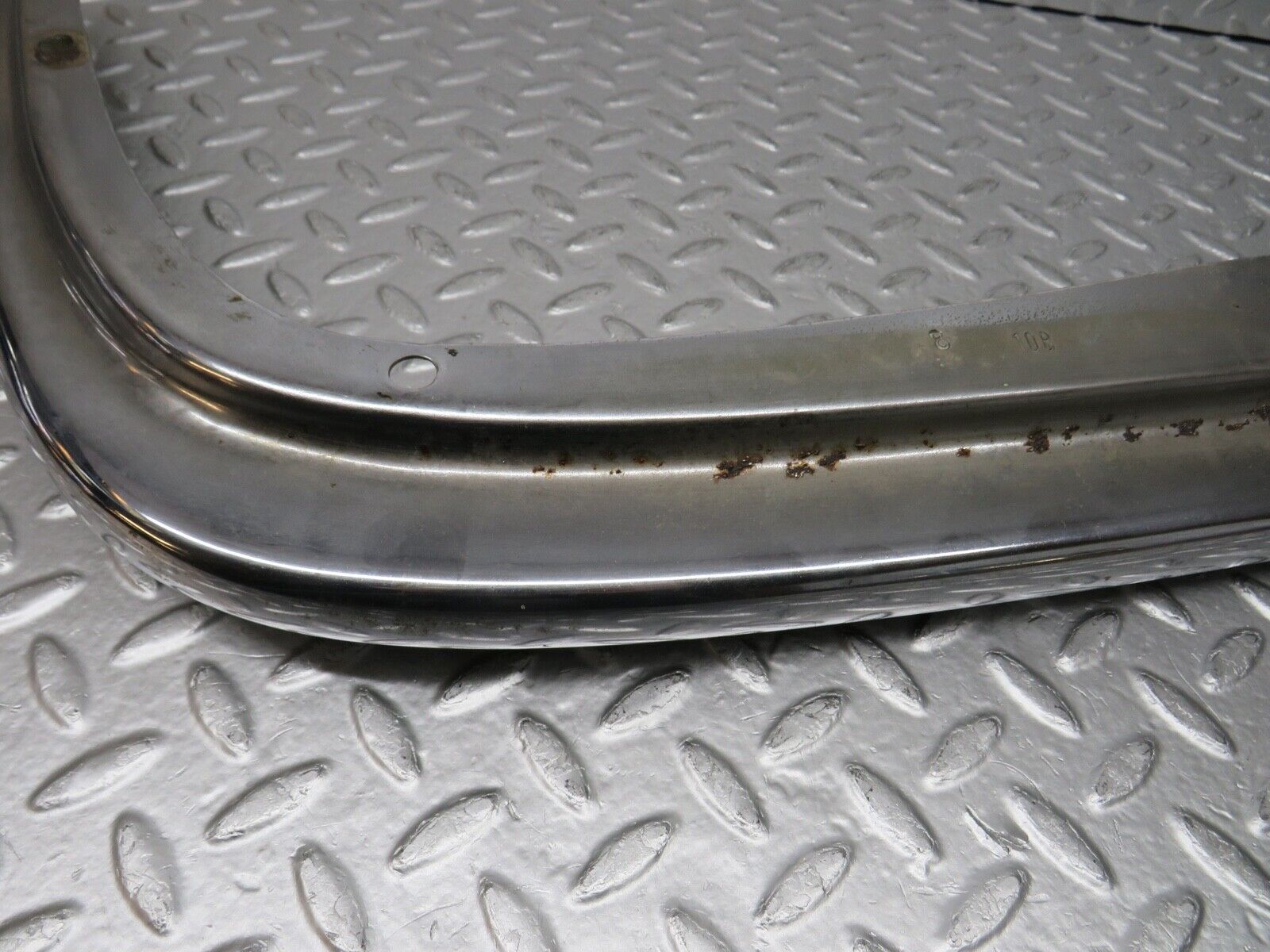 0406 Mercedes-Benz W108 280SE Front Upper Bumper Left
