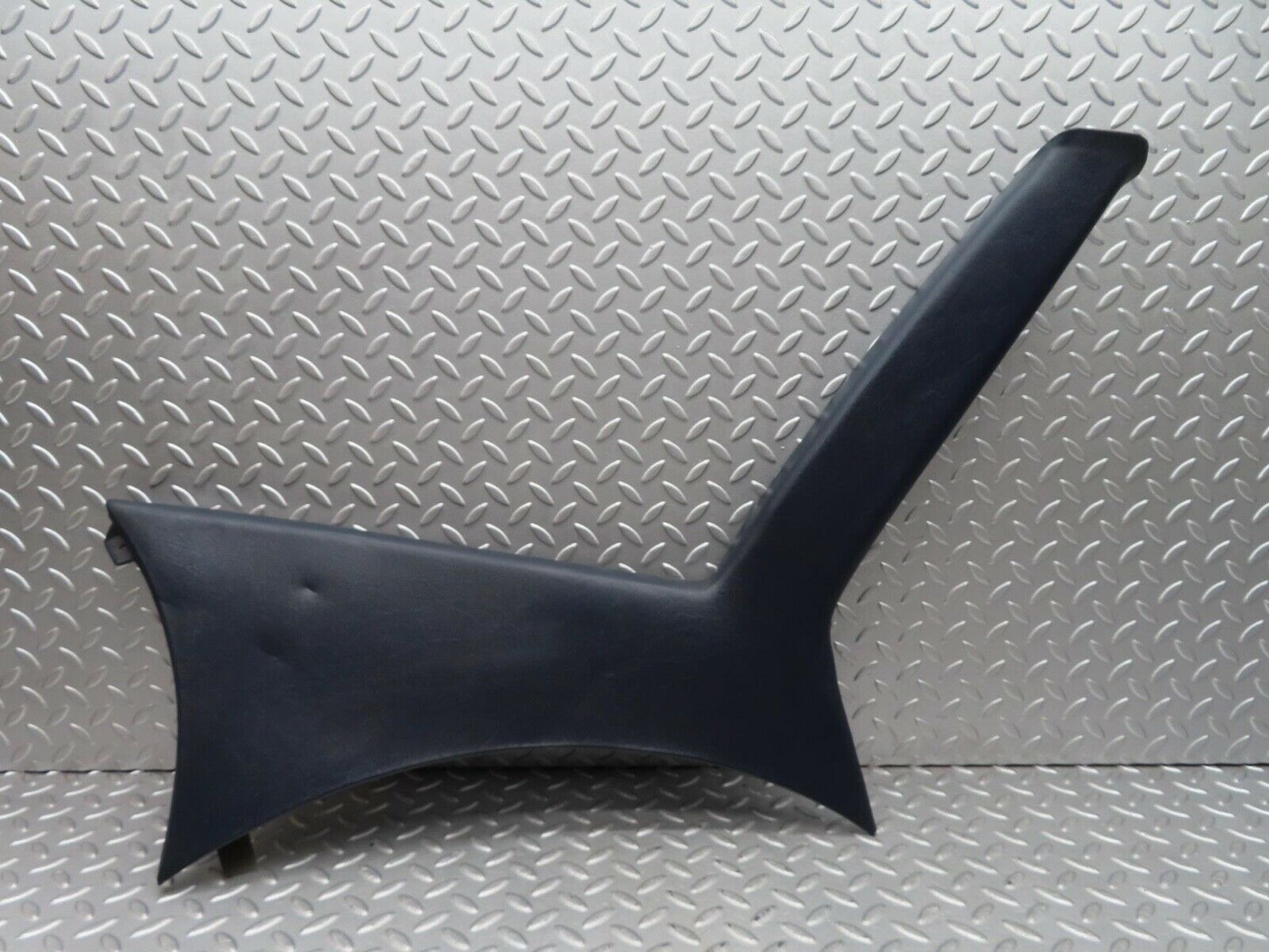 14534 Mercedes-Benz S123 Wagon C Pillar Cover Trim Left Blue