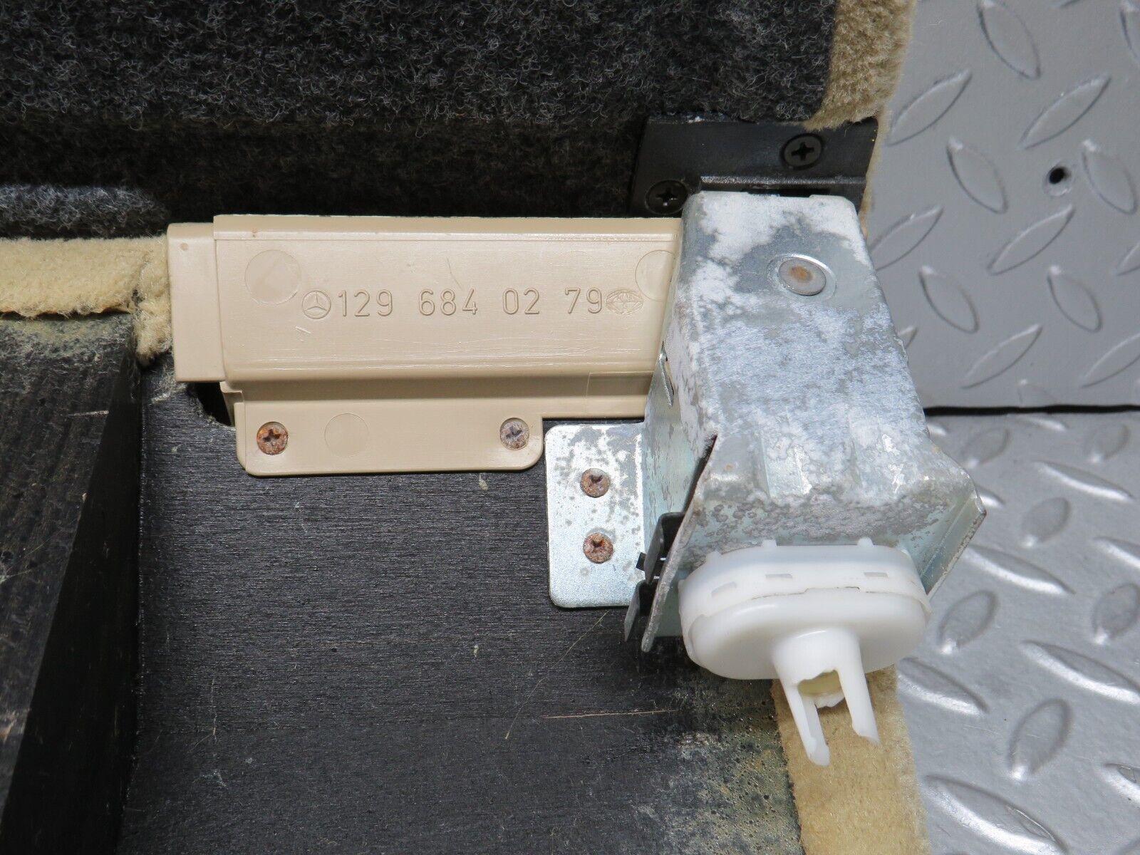 38278 Mercedes-Benz R129 280SL Coupe Rear Storage Carpet Panel Beige 1296840179 1296840279