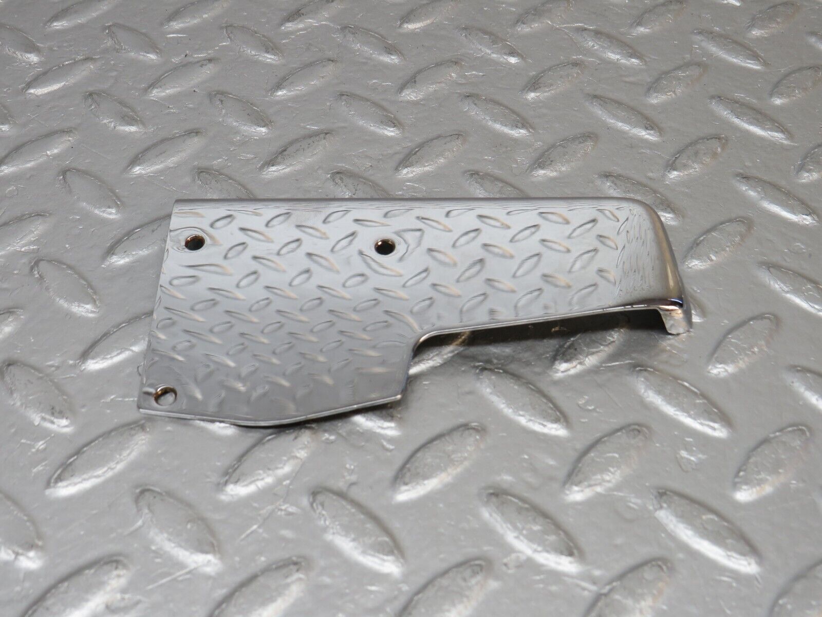 38262 Mercedes-Benz R129 280SL Coupe Right Door Chrome Cover