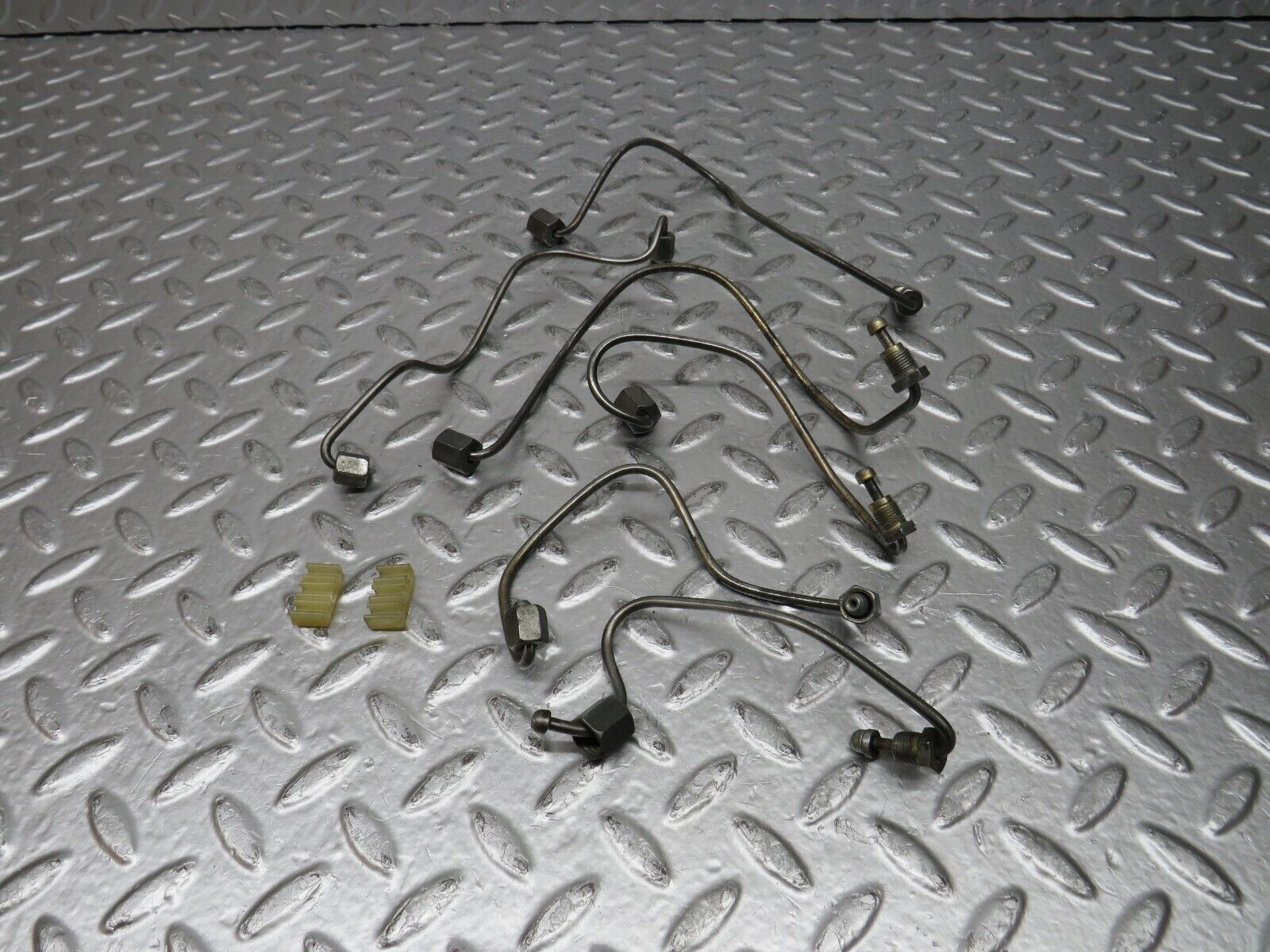 31802 Mercedes-Benz W201 190LE 1.8L Fuel Line Hose Set