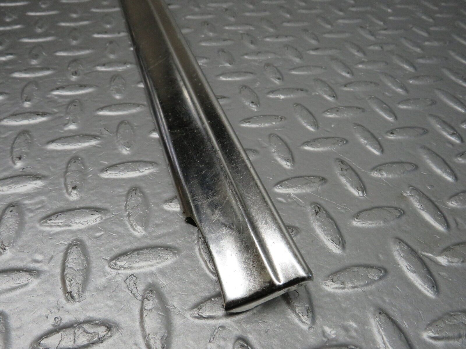 40242 Mercedes-Benz W110 230 Front Right Door Chrome Moulding Trim