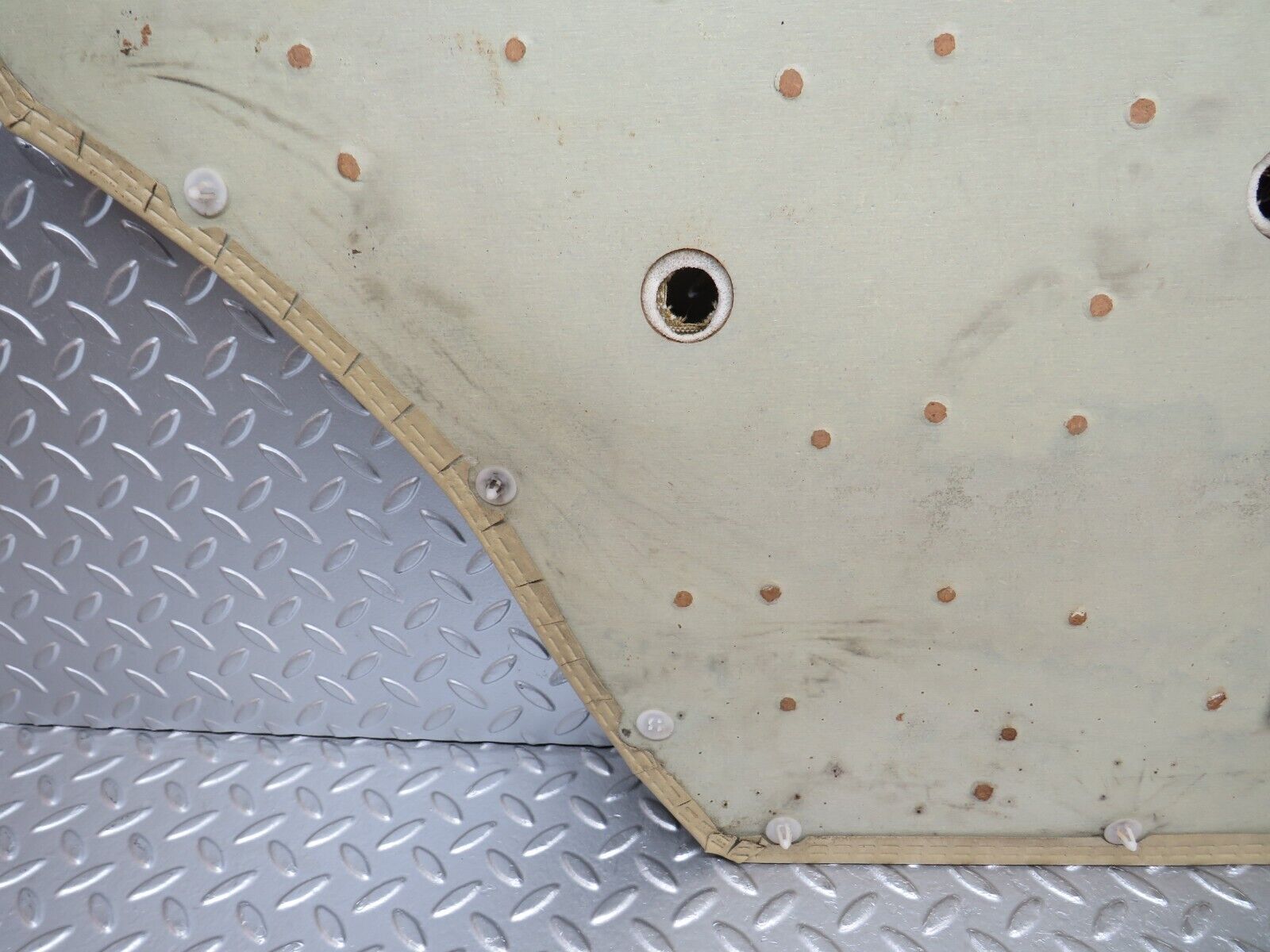 0612 Mercedes-Benz W123 230E Rear Right Door Card Panel Beige