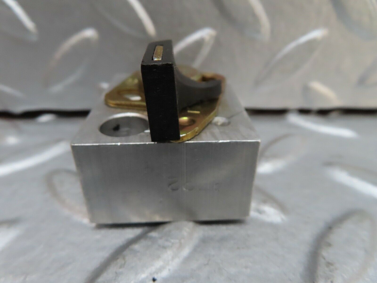 17468 Mercedes-Benz R129 300SL Coupe Soft Top Hydraulic Valve