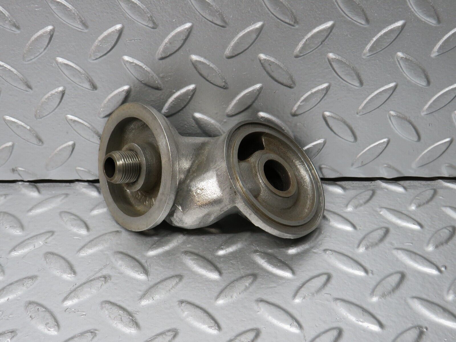 30121 Porsche 924 Oil Filter Housing 046115573