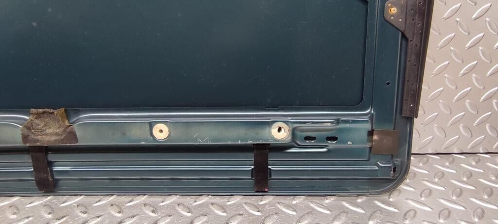27630 Mercedes-Benz S124 300TE Wagon Sunroof Panel