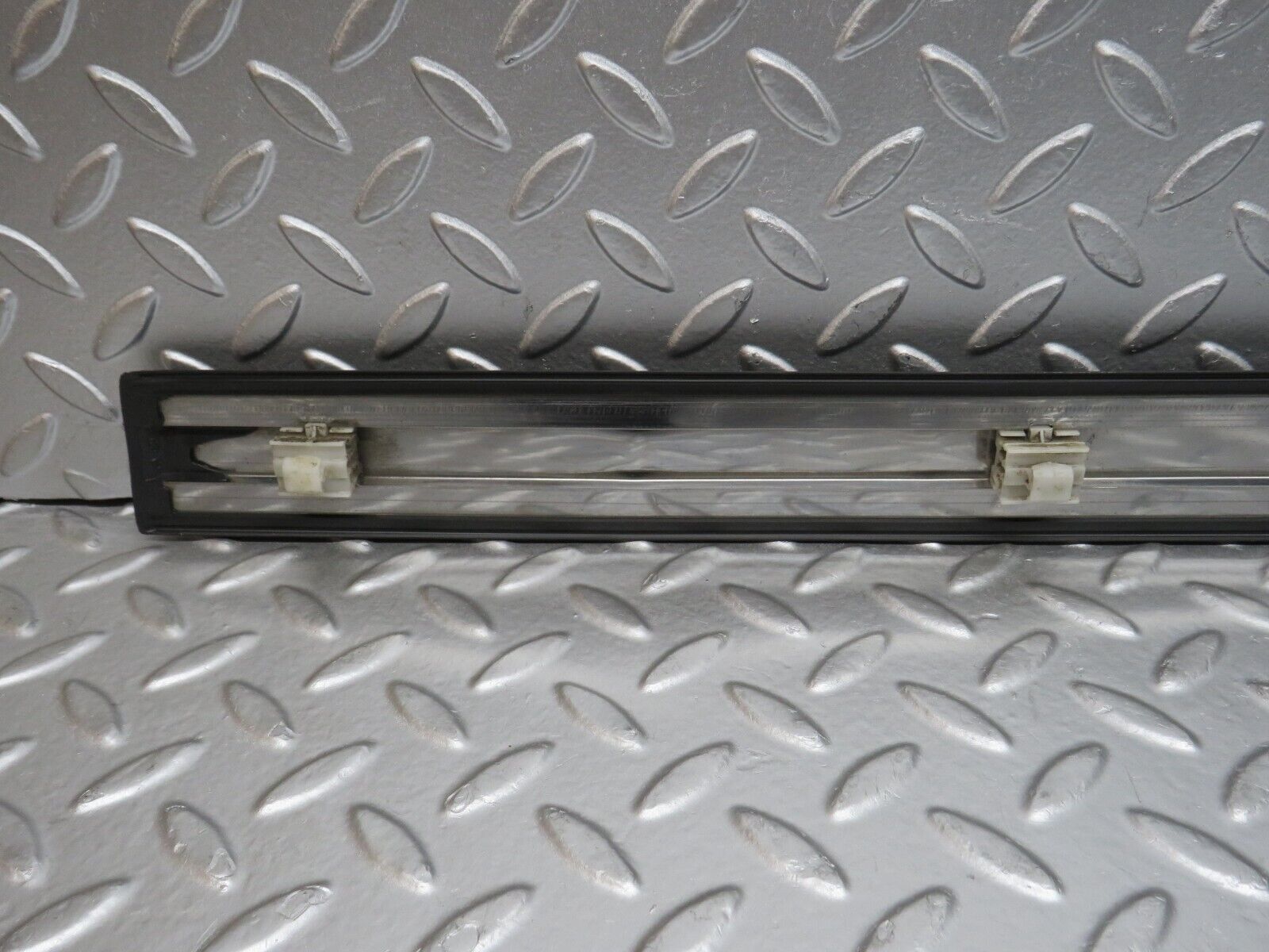 32300 Mercedes-Benz S124 300TE Wagon Front Left Door Lower Moulding Trim