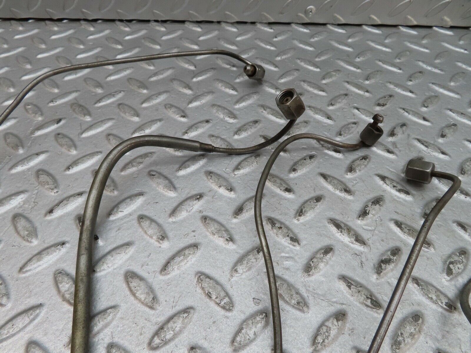 17748 Mercedes-Benz W116 450SEL Fuel Line Hose Set