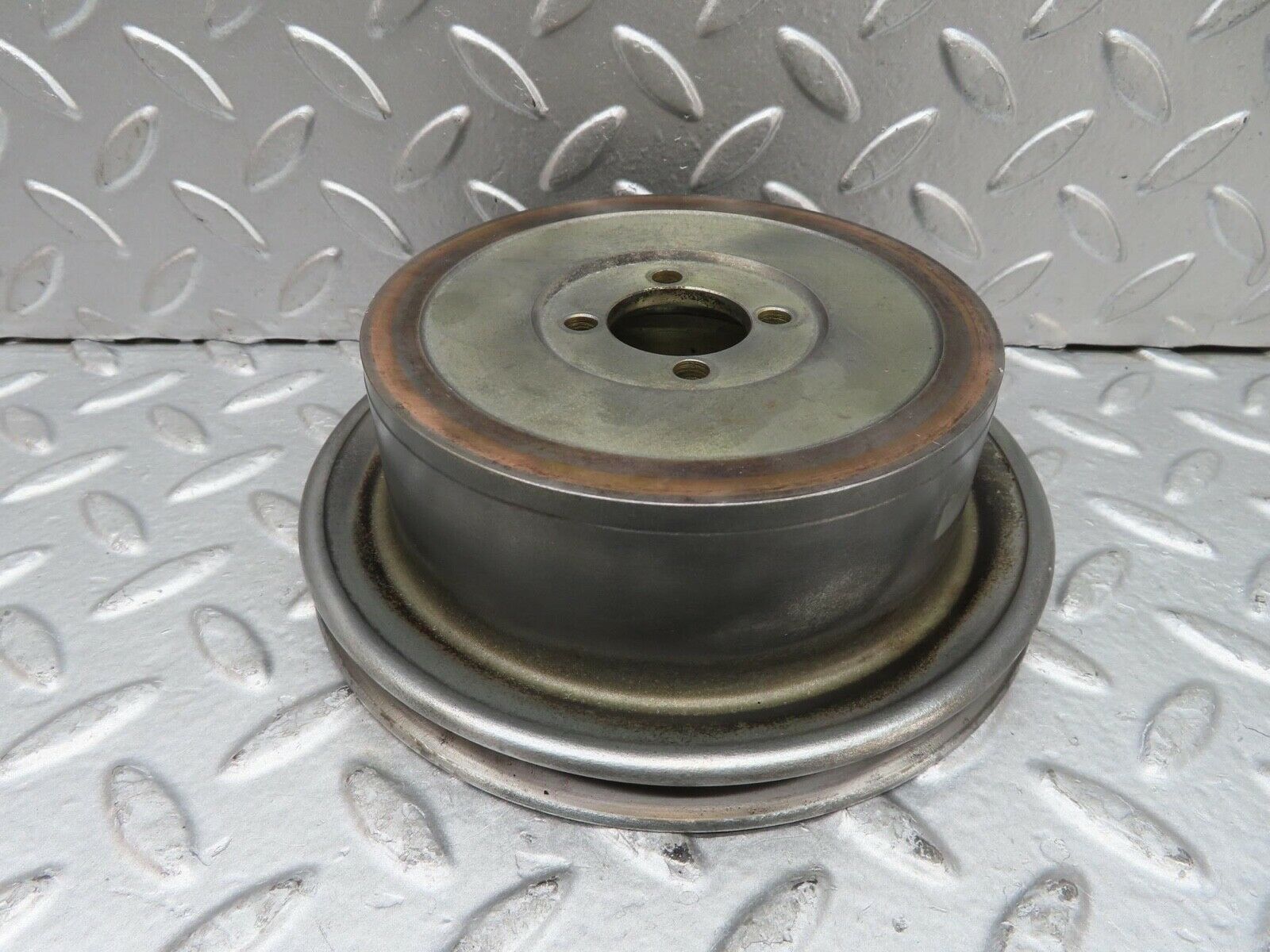 15320 Mercedes-Benz W123 230E Water Pump Pulley