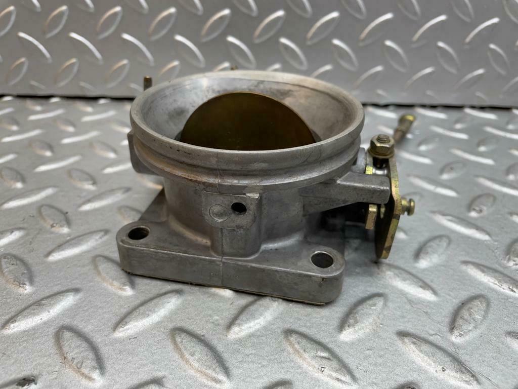 17801 Mercedes-Benz W116 350SE Throttle Body Valve
