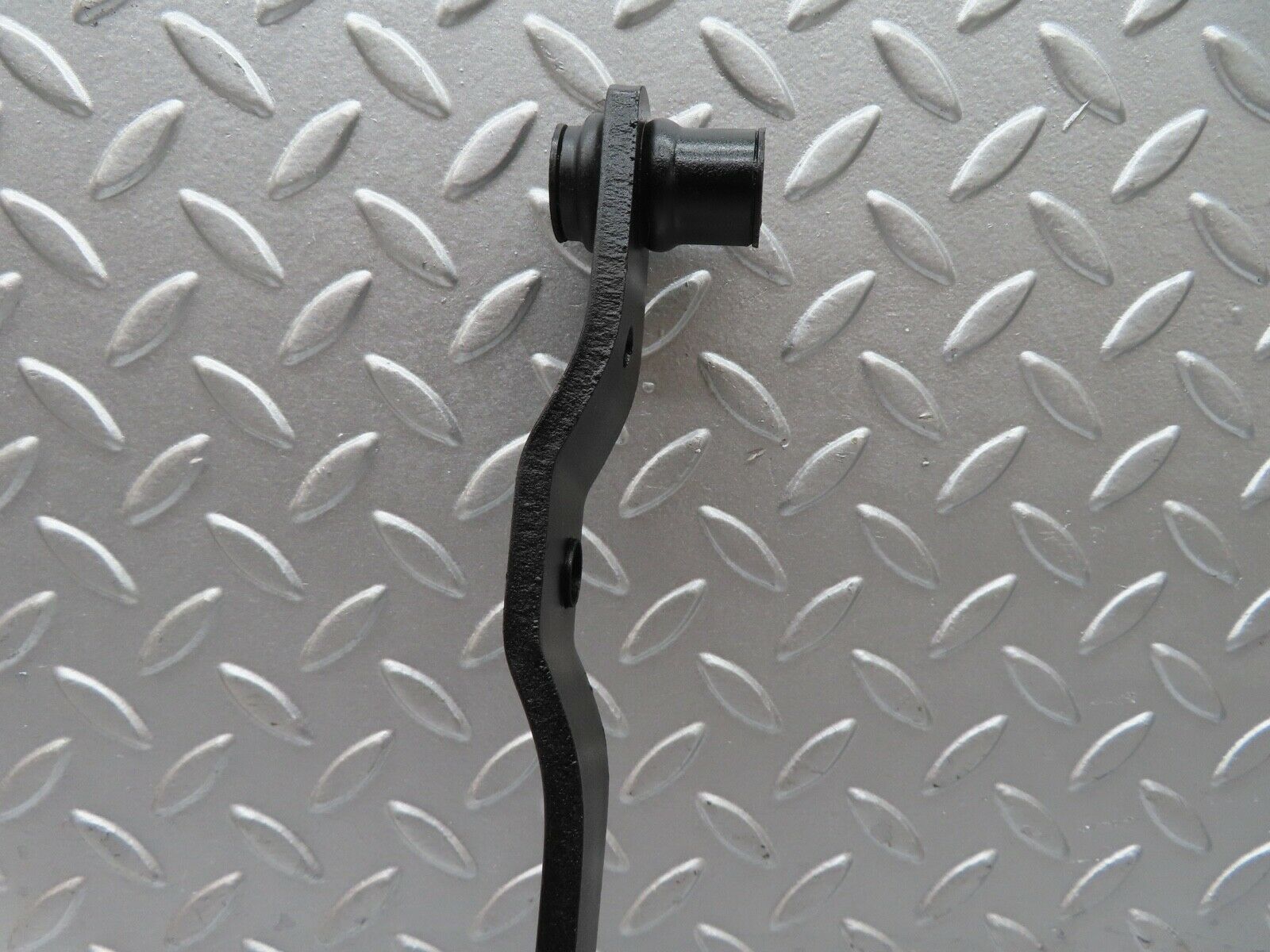 18077 Mercedes-Benz W123 200 Brake Pedal