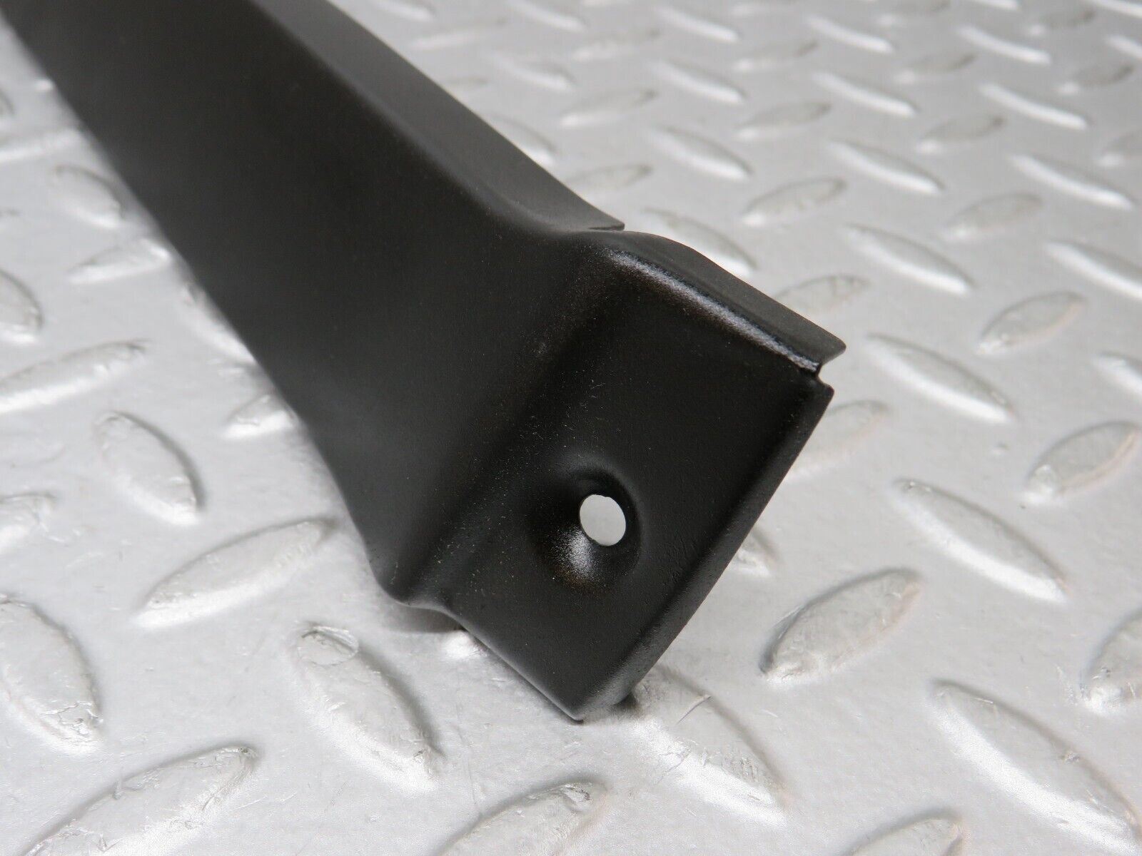 36342 Mercedes-Benz W126 420SE Under Headlight Trim Right Side