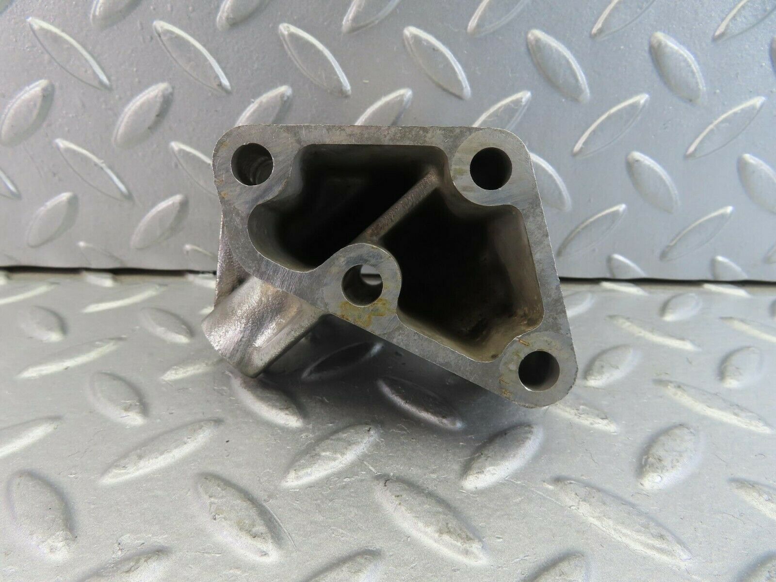 10107 Mercedes-Benz C123 230CE Coupe Alternator Holder Bracket 1021550135