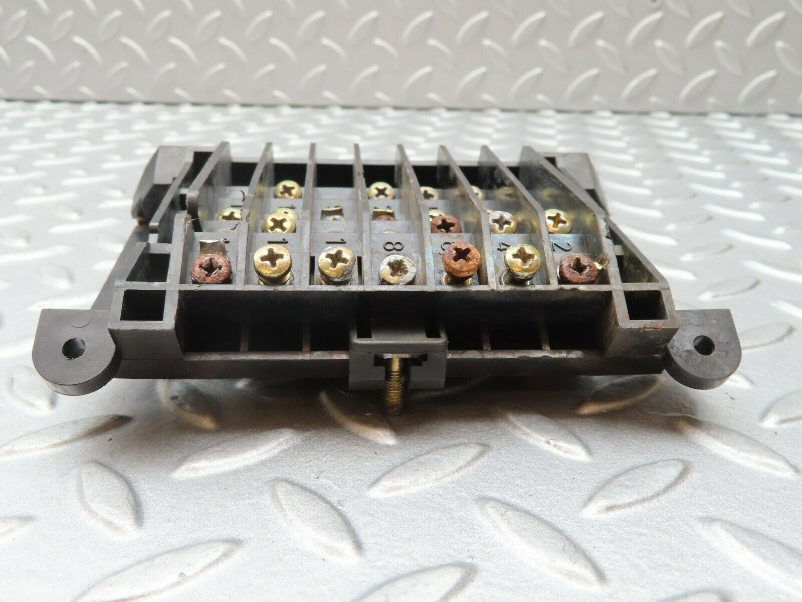 4190 Mercedes-Benz S123 200T Wagon Fuse Box 1235400650
