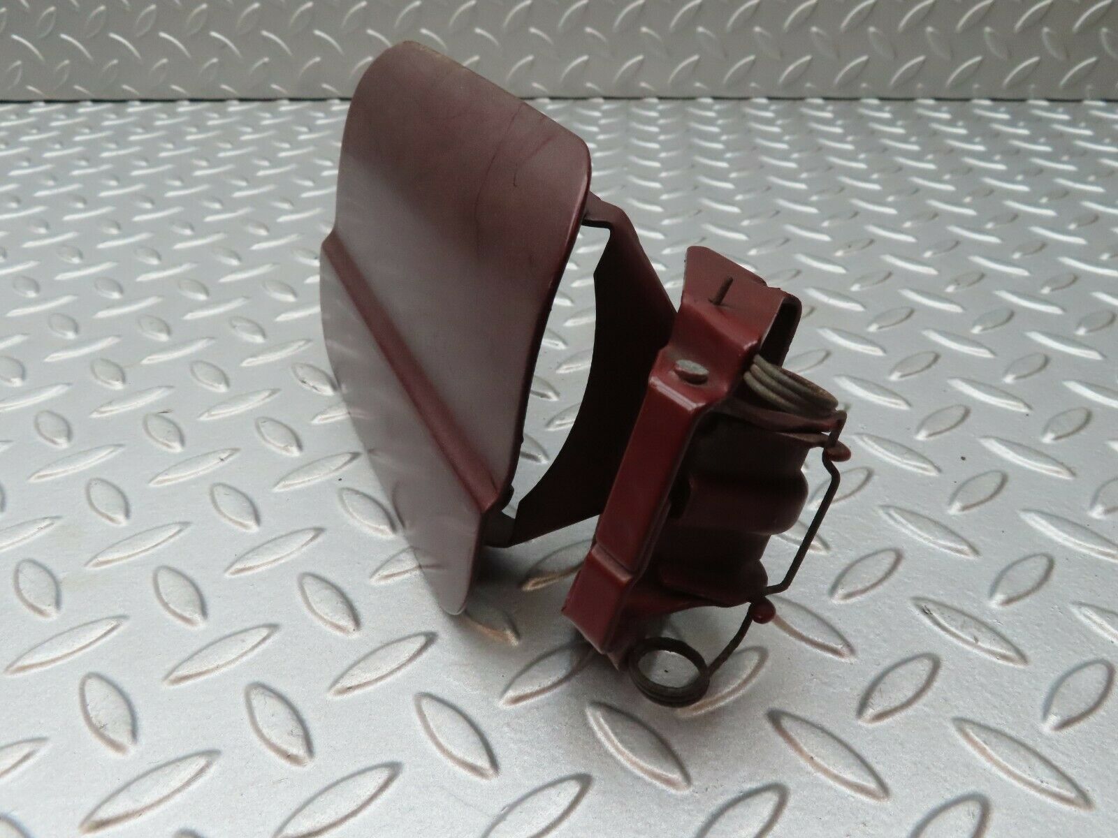 4160 Mercedes-Benz C123 230CE Coupe Fuel Tank Flap Cap 1235840039