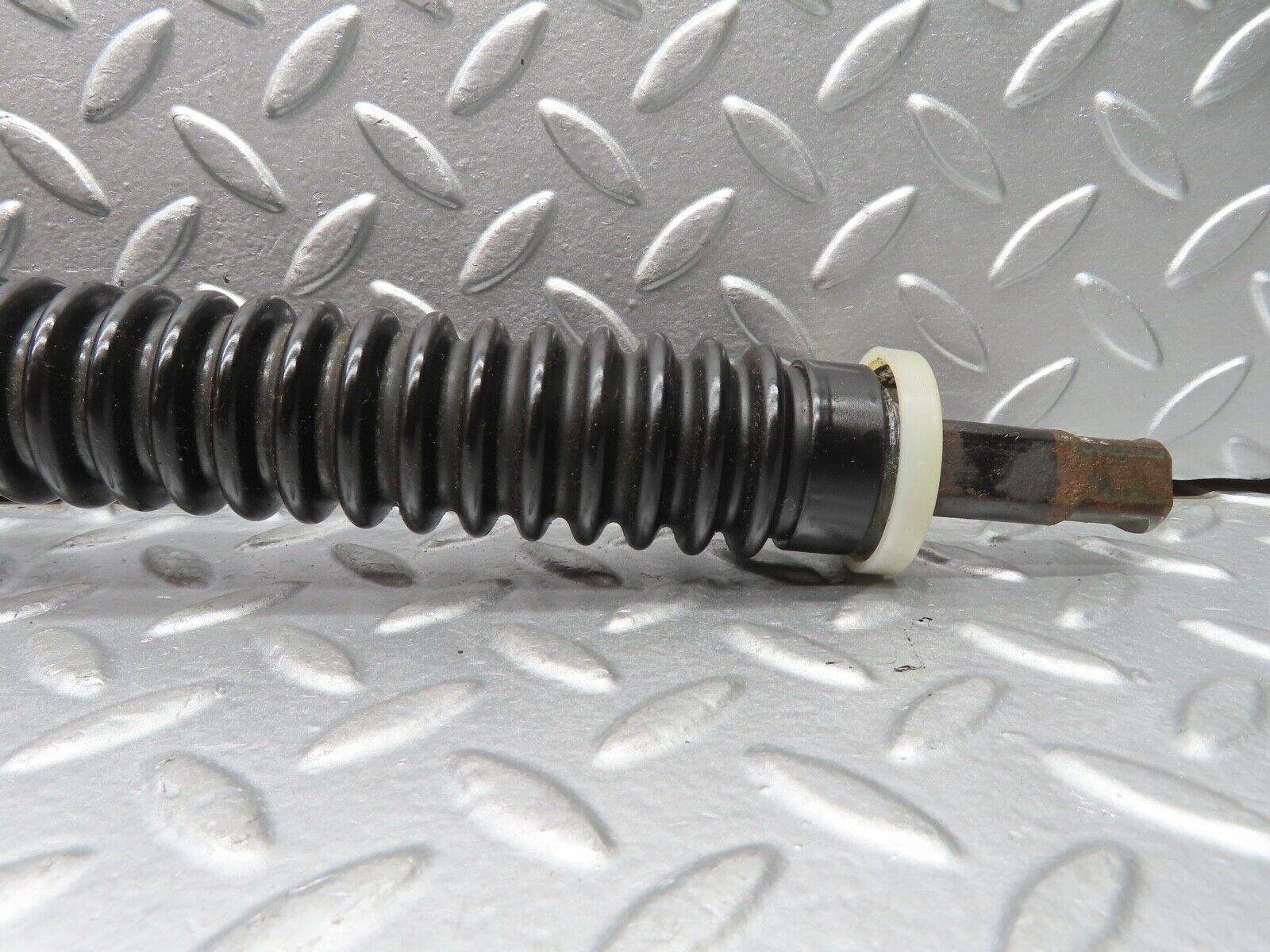 21233 Mercedes-Benz W123 230E Steering Column