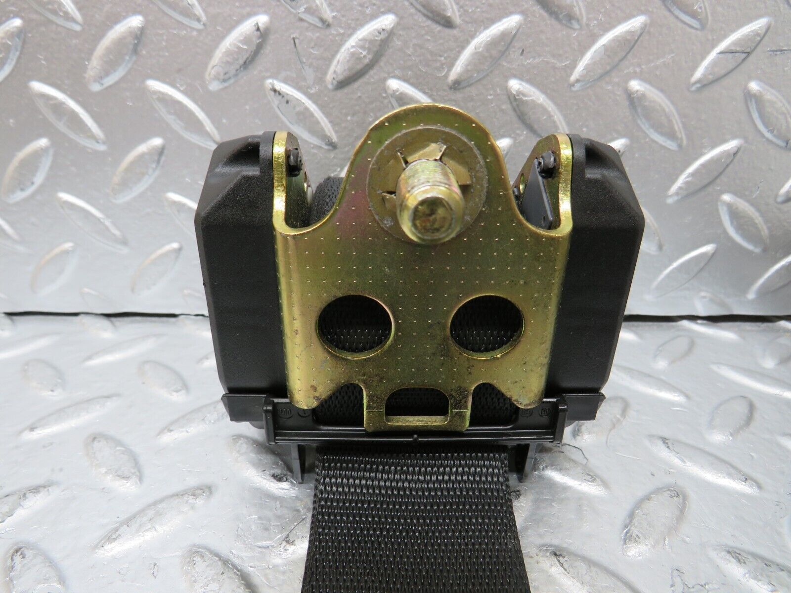 25986 Mercedes-Benz W124 280E Rear Seat Belt With Buckles 1248608585 124860148