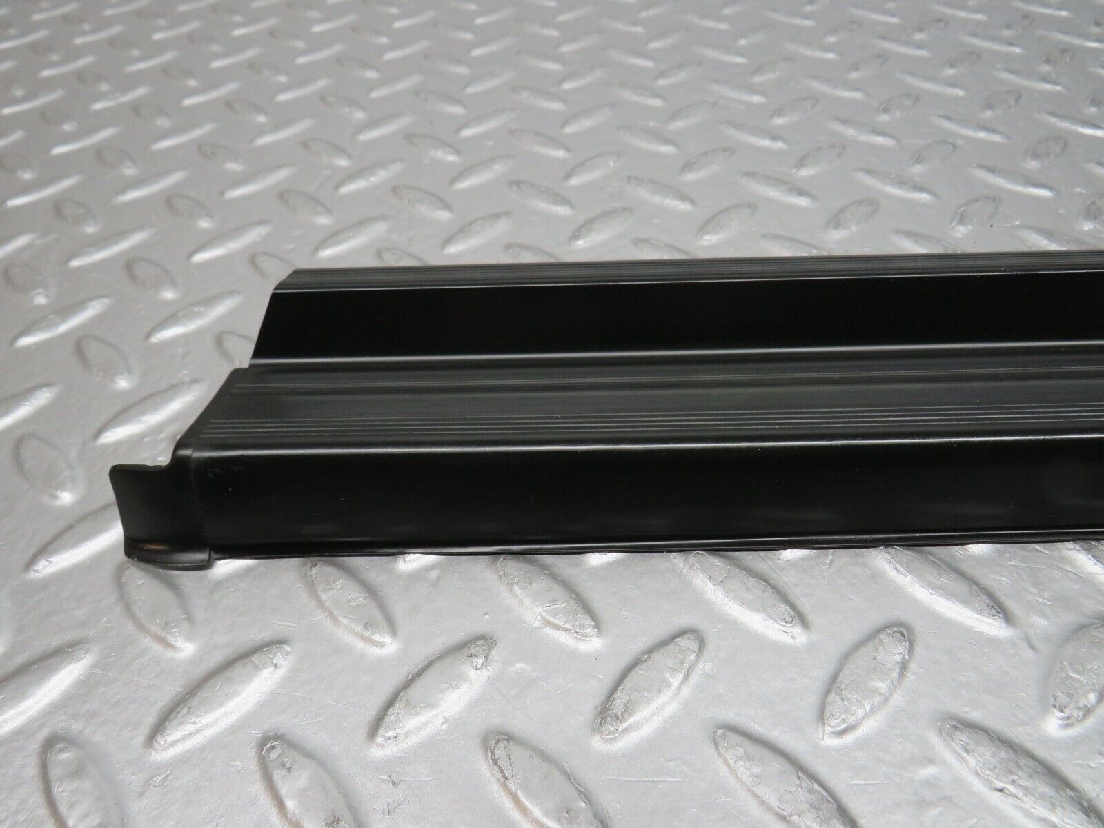 31680 Mercedes-Benz W201 190LE 1.8L Rear Right Door Sill Trim Black