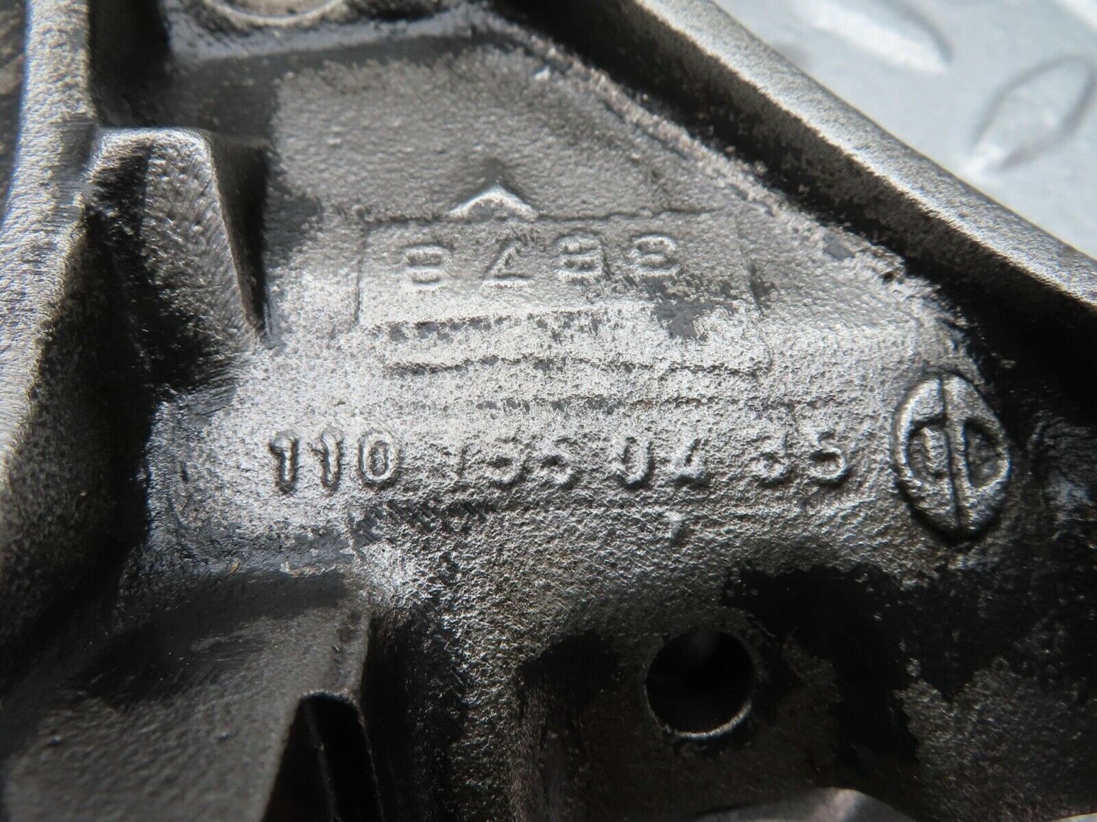 14063 Mercedes-Benz C107 280SLC Alternator Generator Bracket 1101550435