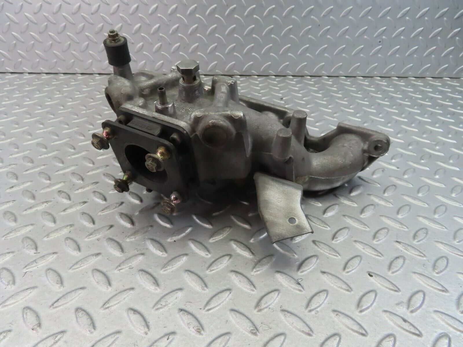 8678 Mercedes-Benz W123 Intake Manifold 1021411601