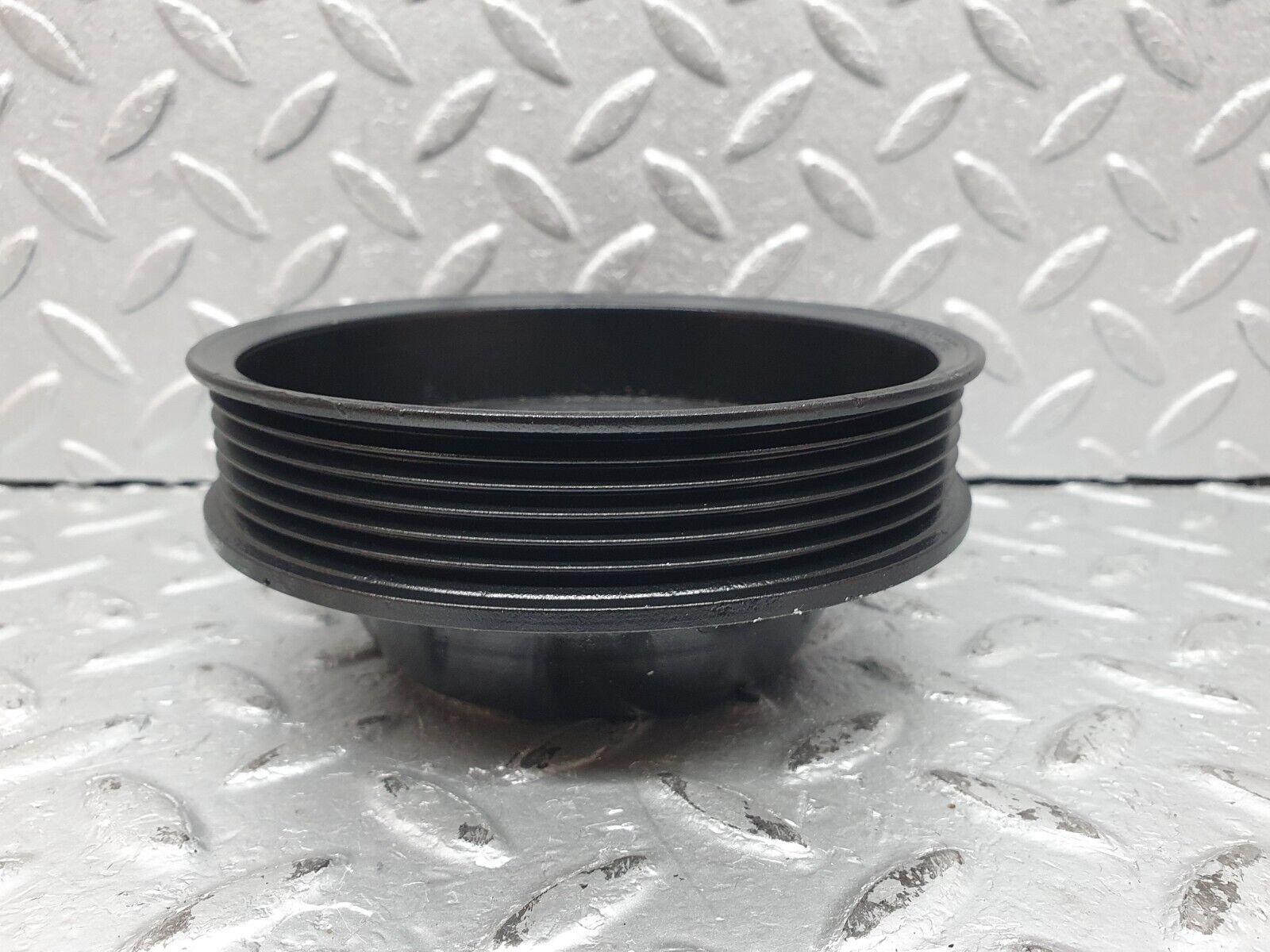 41164 Mercedes-Benz W126 300SE Water Pump Pulley 1264600379