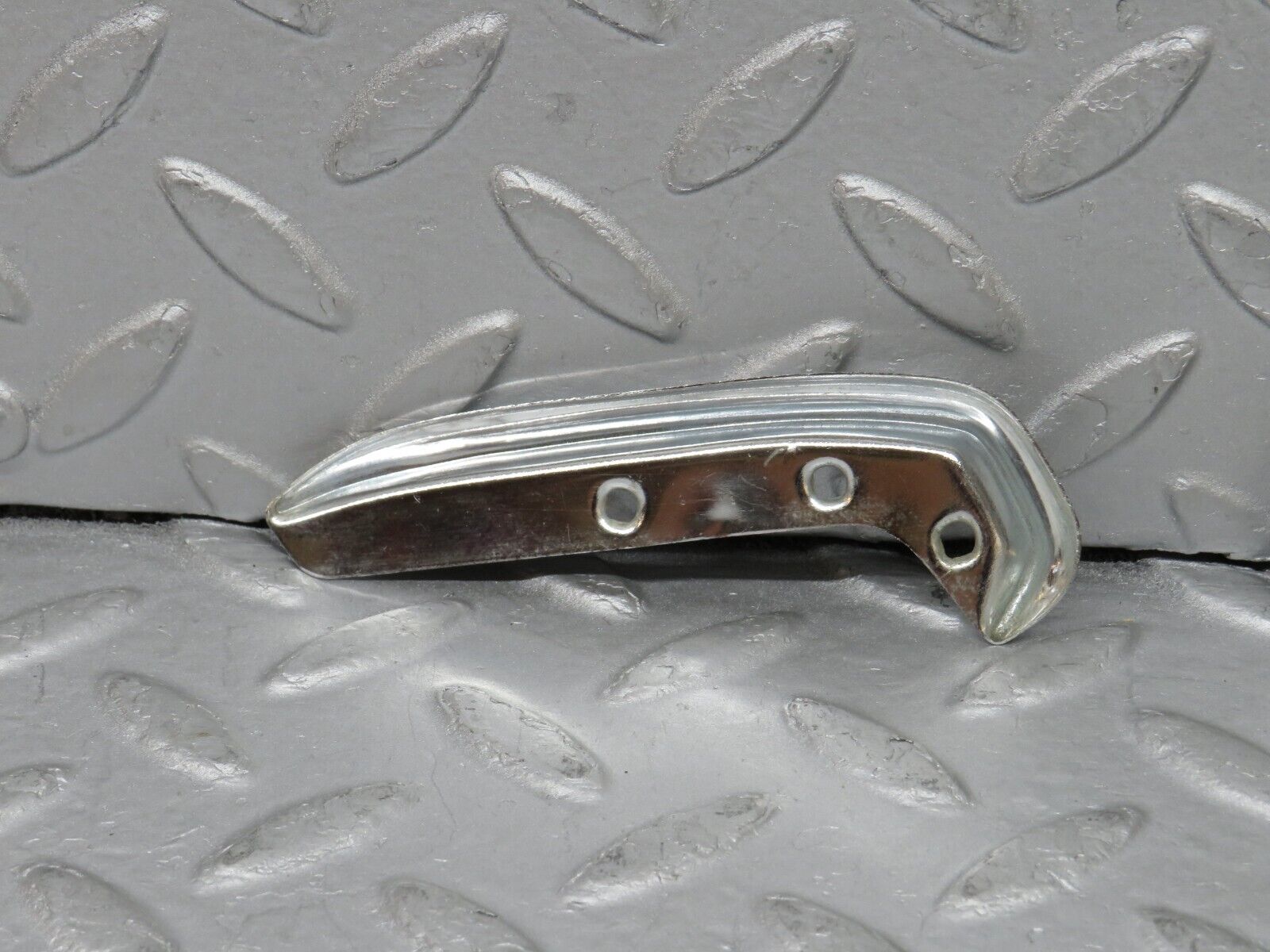 35813 Mercedes-Benz W108 Interior Door Handle Chrome Trim Pair Front Right