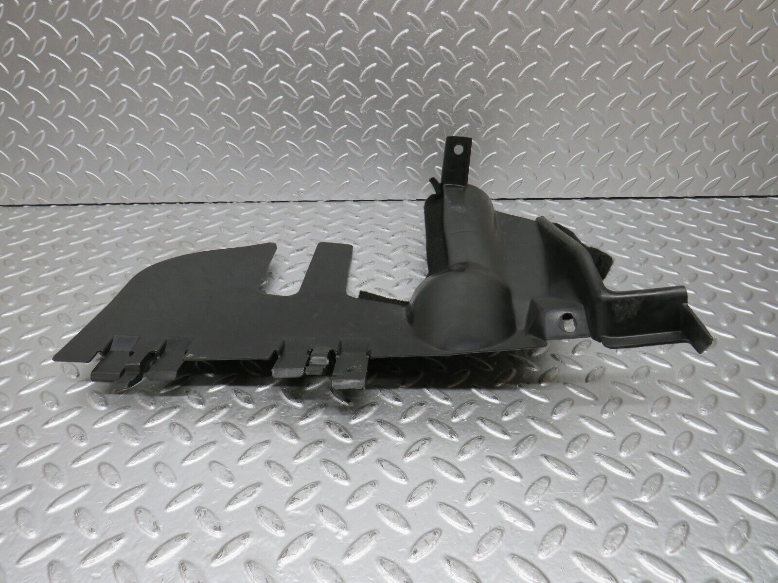 31300 Mercedes-Benz S124 220TE Wagon Under Dash Panel Right Side 1246802017