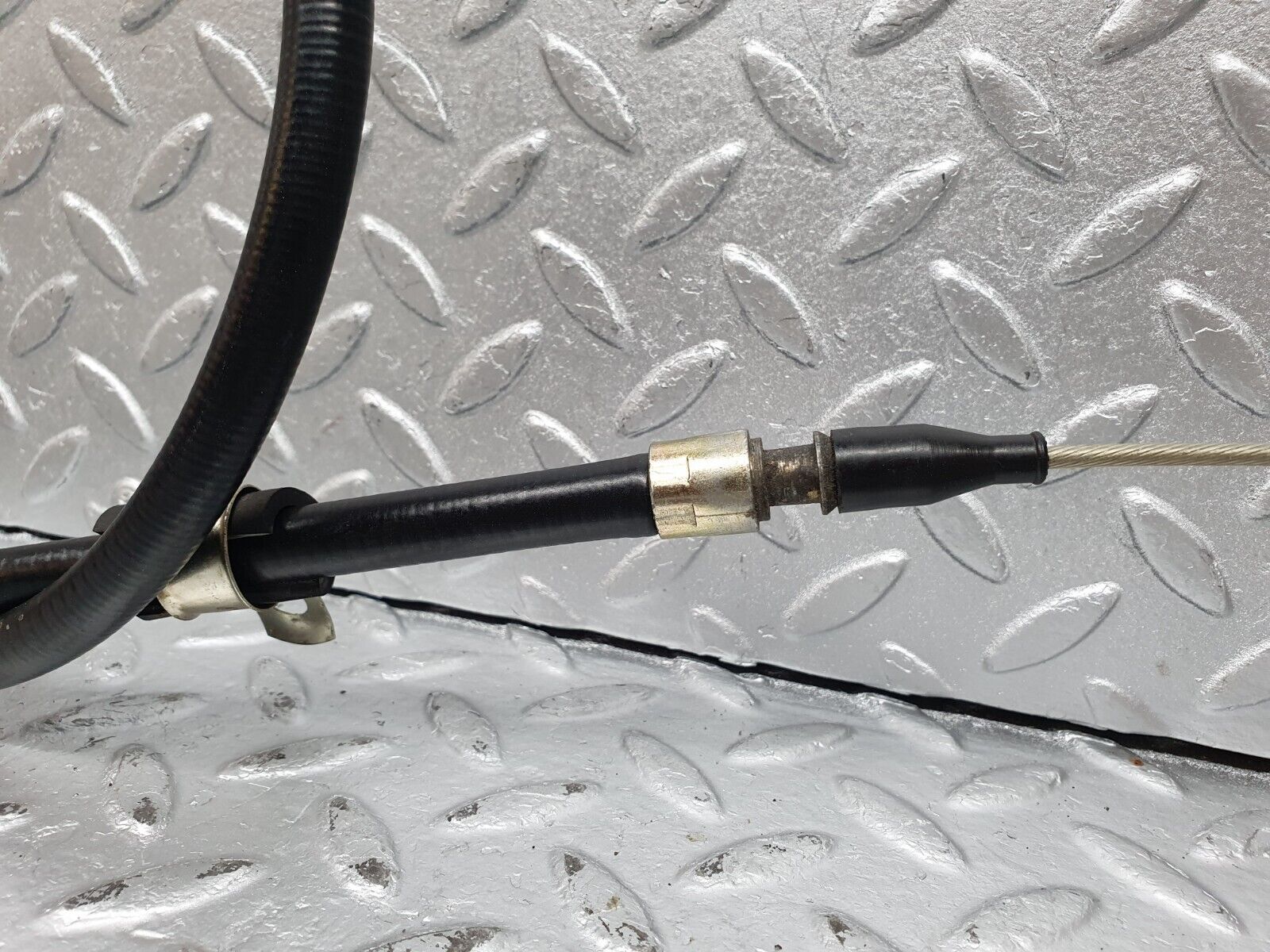 41472 Mercedes-Benz W124 200E Handbrake Cable 1244203685