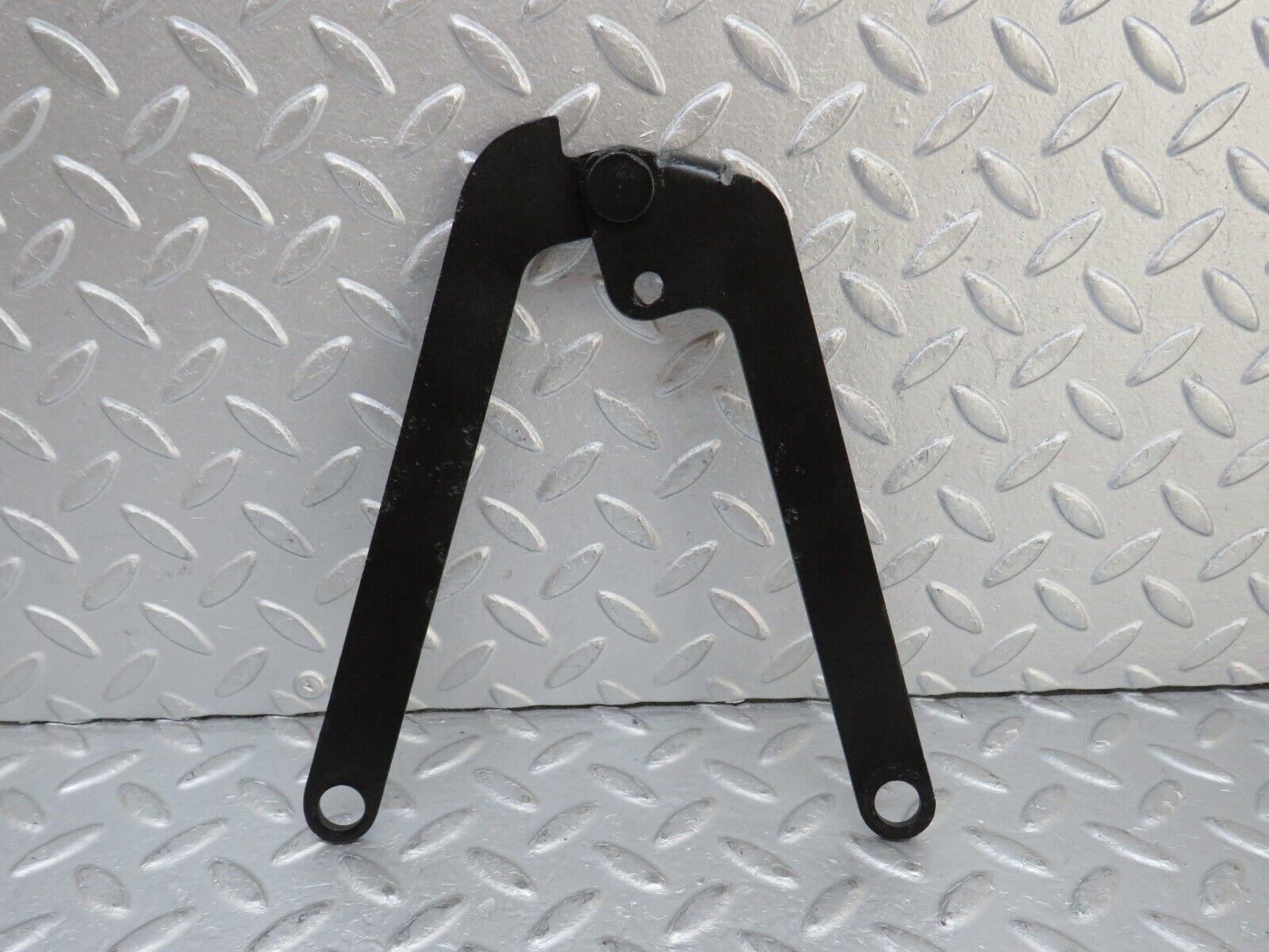 35780 Mercedes-Benz W108 Bonnet Hinge Right Side