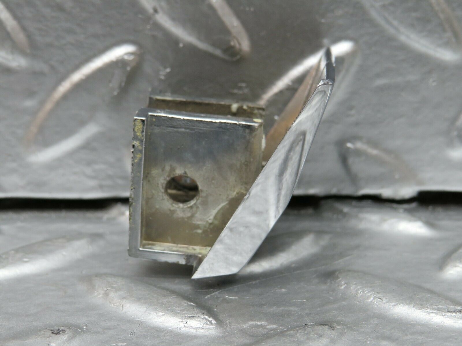 22751 Mercedes-Benz C107 450SLC Coupe Right Door Window Channel Chrome Top