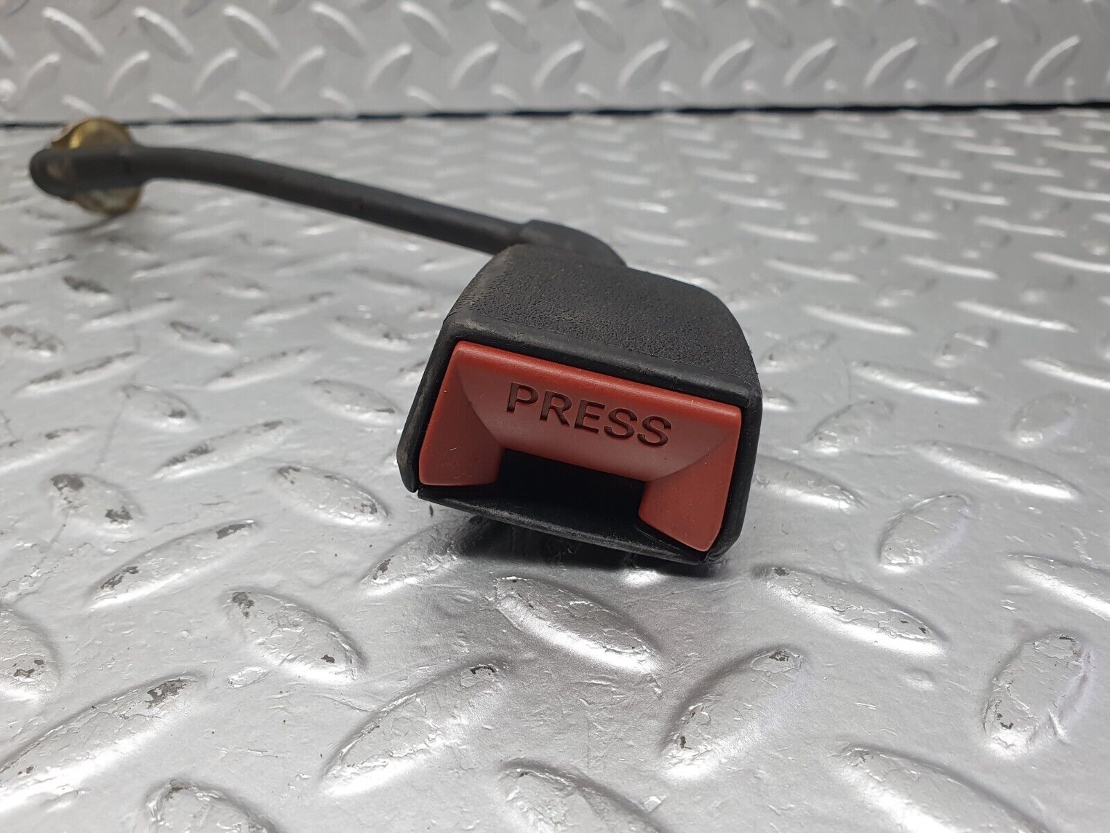 41268 Mercedes-Benz W126 300SE Rear Seat Belt Set With Buckles 124860050396 1248600585 1248601185