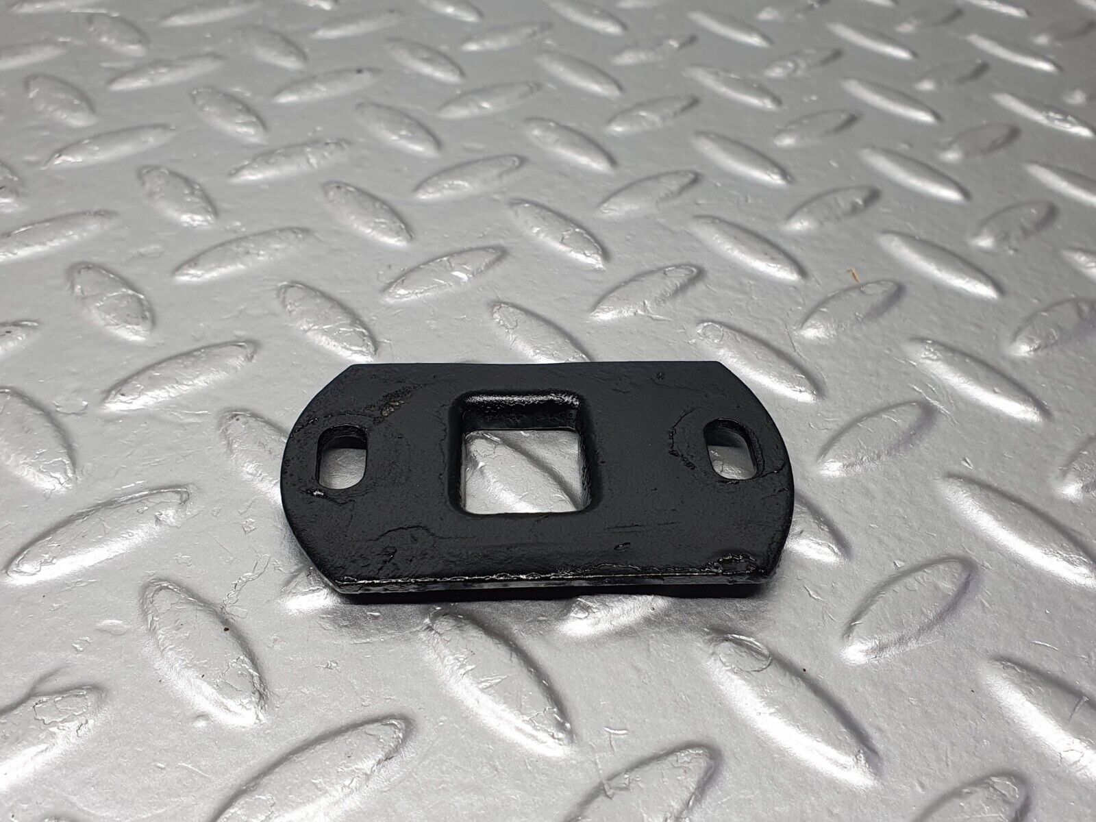 40774 Mercedes-Benz W111 220S Bonnet Lock Latch