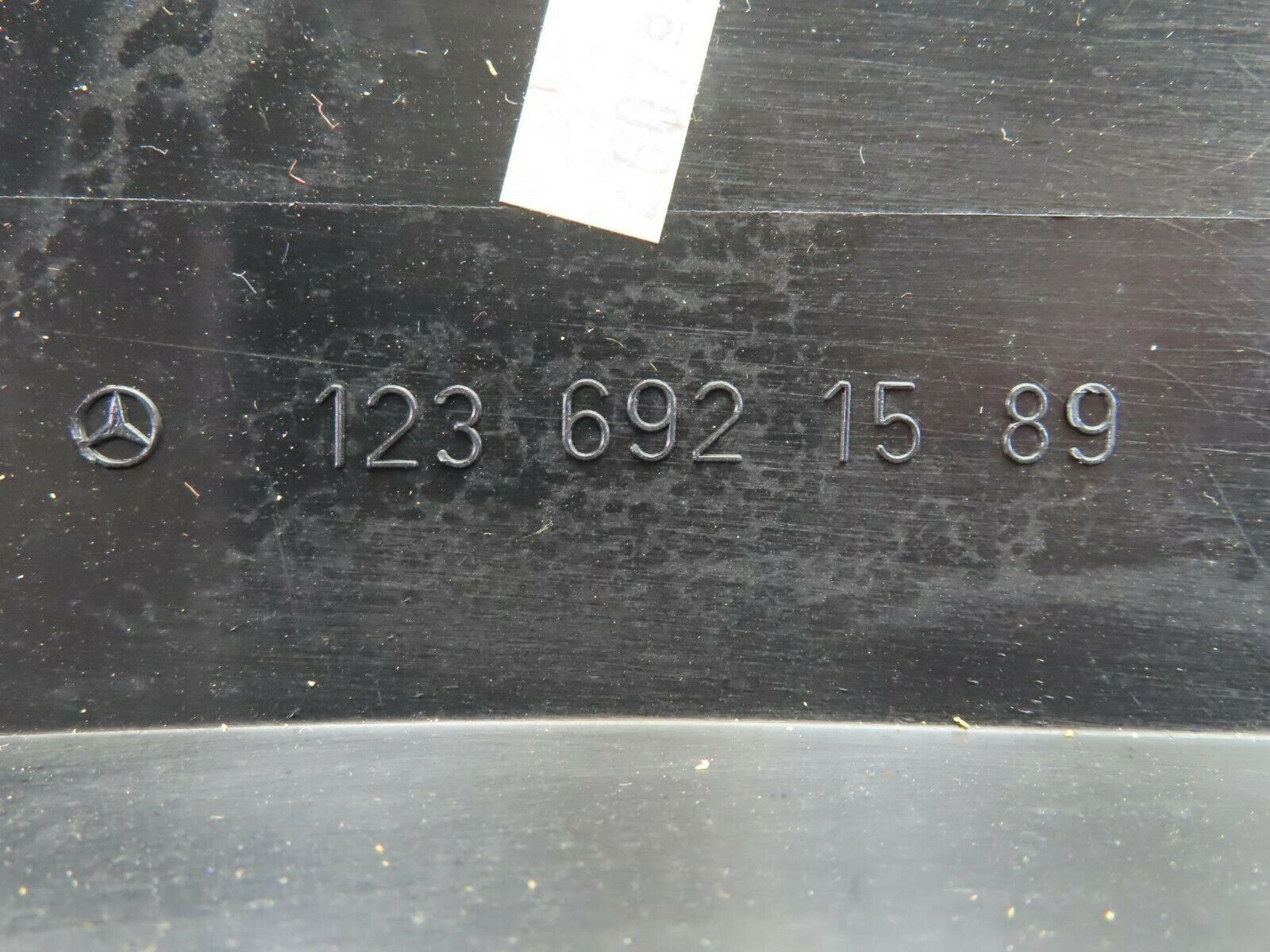 7526 Mercedes-Benz S123 230TE Wagon Wheel Arch Cover Left 1236921589