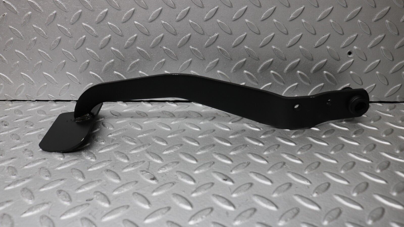 37200 Mercedes-Benz C126 420SEC Coupe Brake Pedal