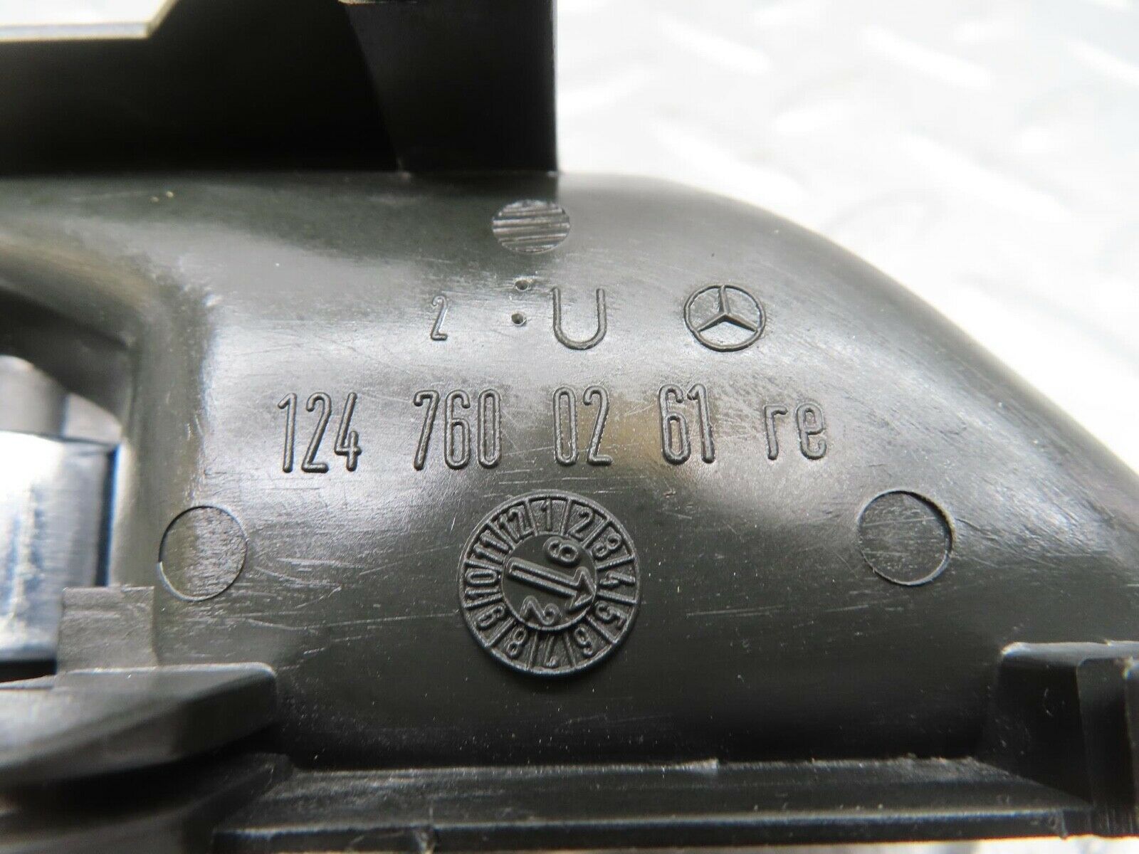 16247 Mercedes-Benz W124 260E Interior Door Handle Right Side 1247600261