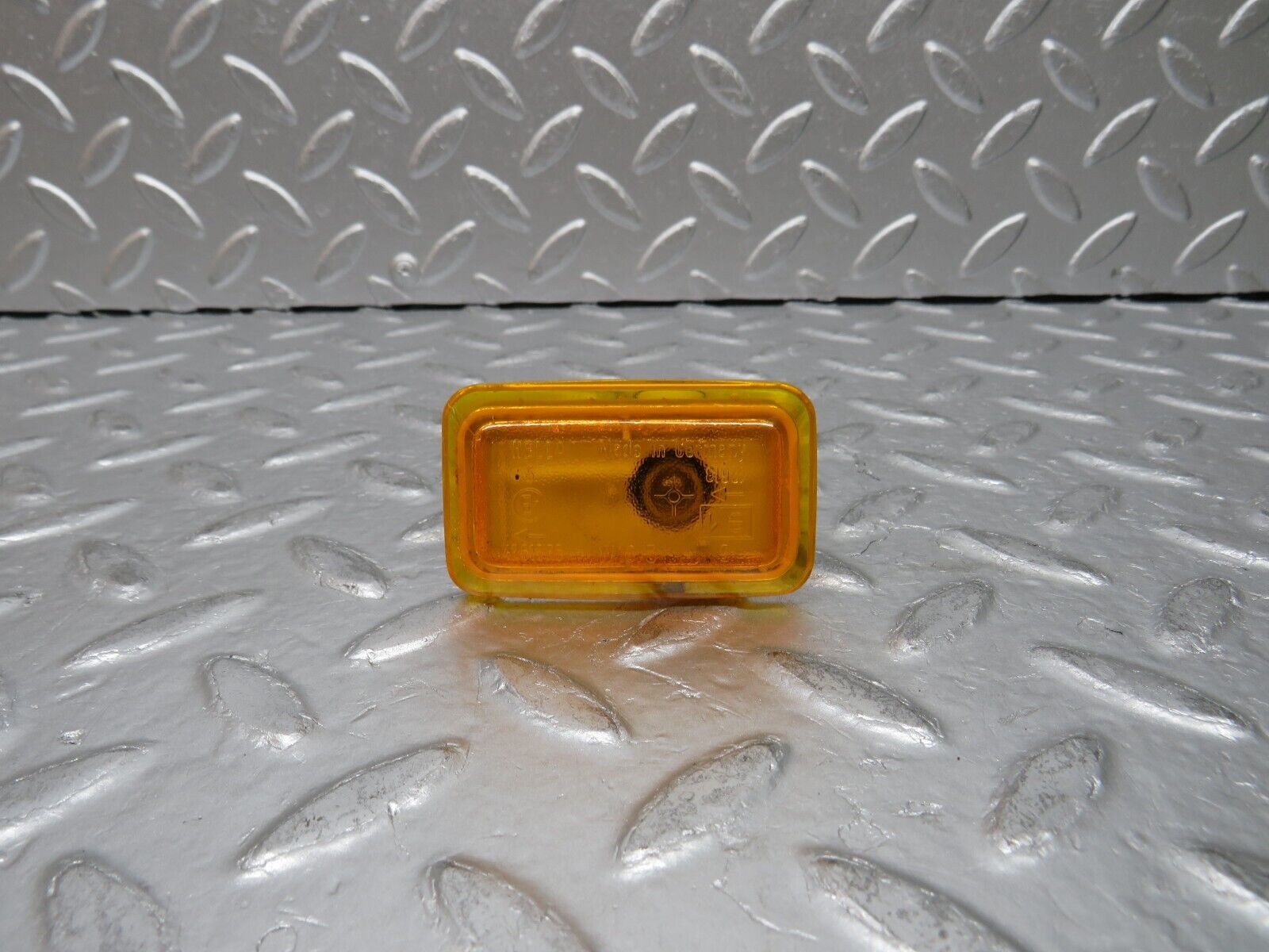 29978 Porsche 924 Wing Indicator Hella 161949117