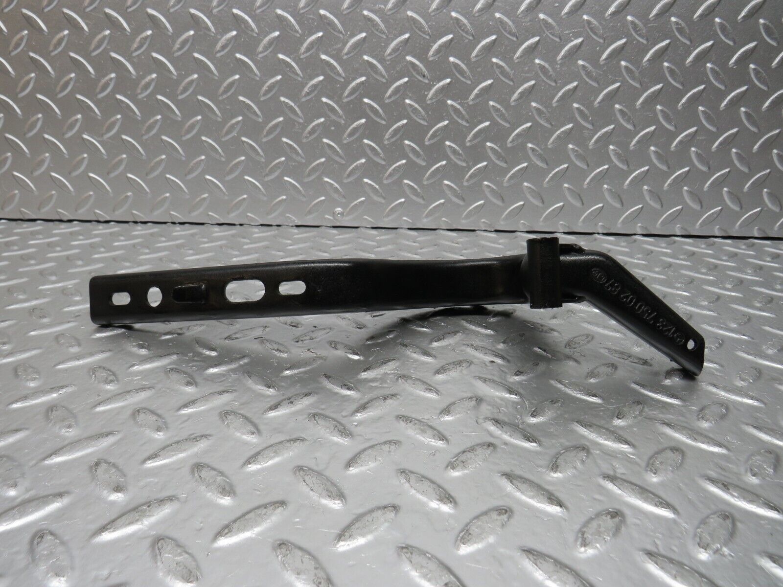 31130 Mercedes-Benz W123 200D Trunk Lid Hinge Right Side 1237500287