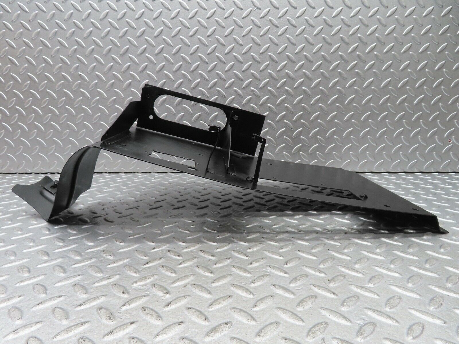 18872 Mercedes-Benz W121 190b Ponton Fuse Box Holder Plate