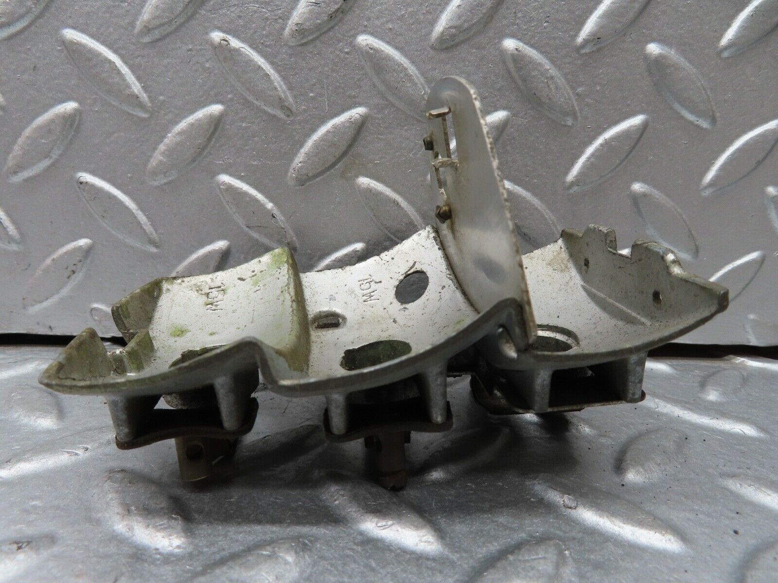 18672 Mercedes-Benz W120 W121 Ponton Tail Light Bulb Holder K13260