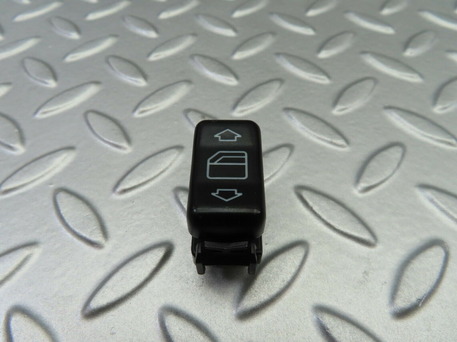 6465 Mercedes-Benz S124 E220 Wagon Electric Window Switch Left 1248209310