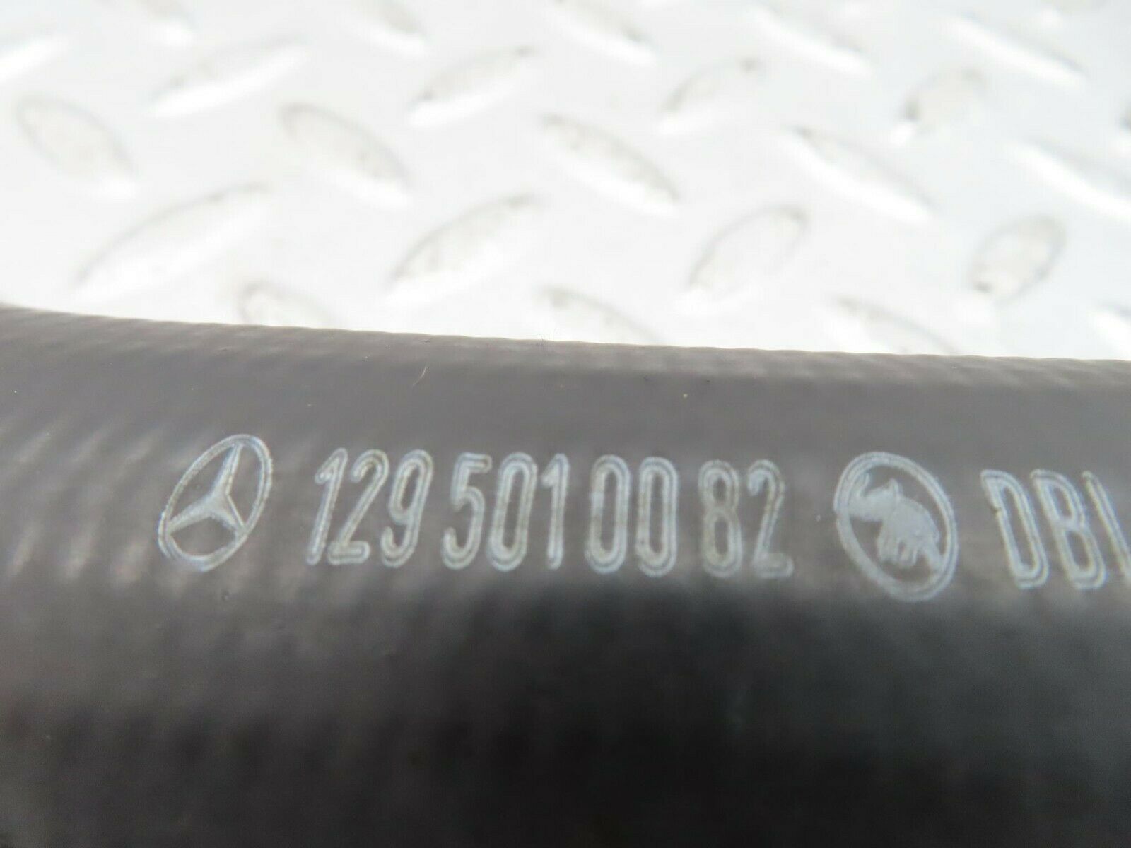 12167 Mercedes-Benz R129 300SL Coupe Radiator Lower Coolant Hose 1295010082