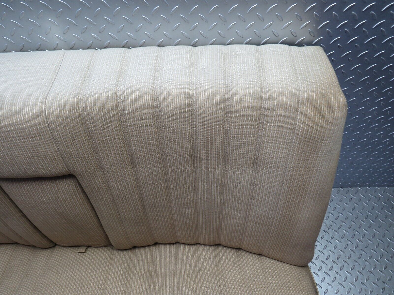 29615 Mercedes-Benz W123 230E Rear Seat Beige