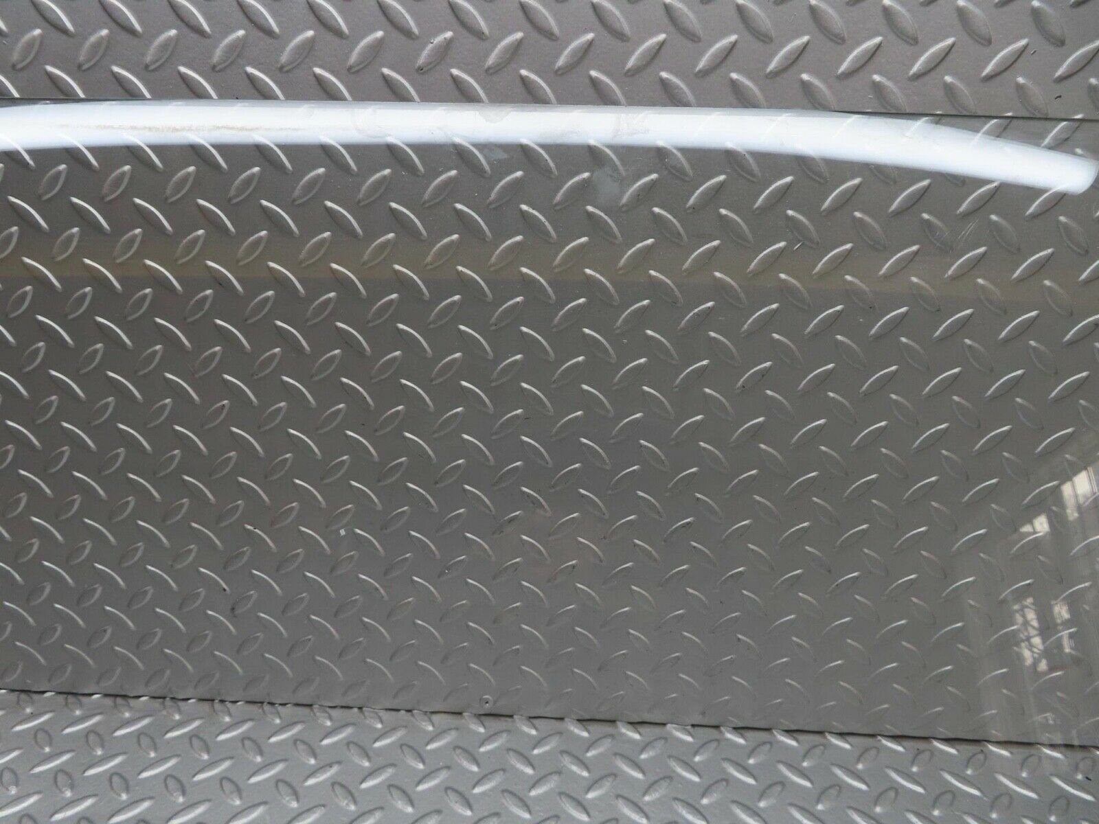 12751 Mercedes-Benz W111 Rear Windscreen