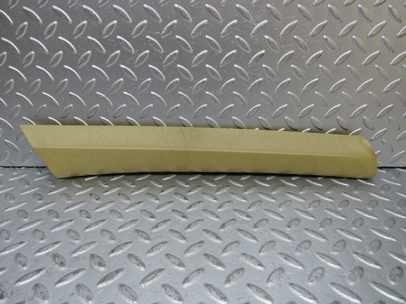 29757 Mercedes-Benz W123 230E A Pillar Cover Right Side Beige