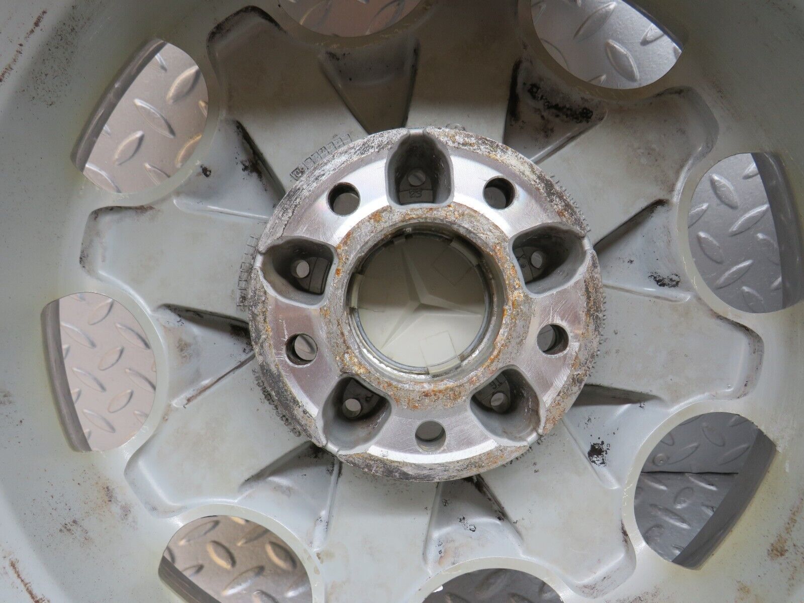 35882 Mercedes-Benz Alloy Wheel Set 7Jx15 H2 ET41 1244011902