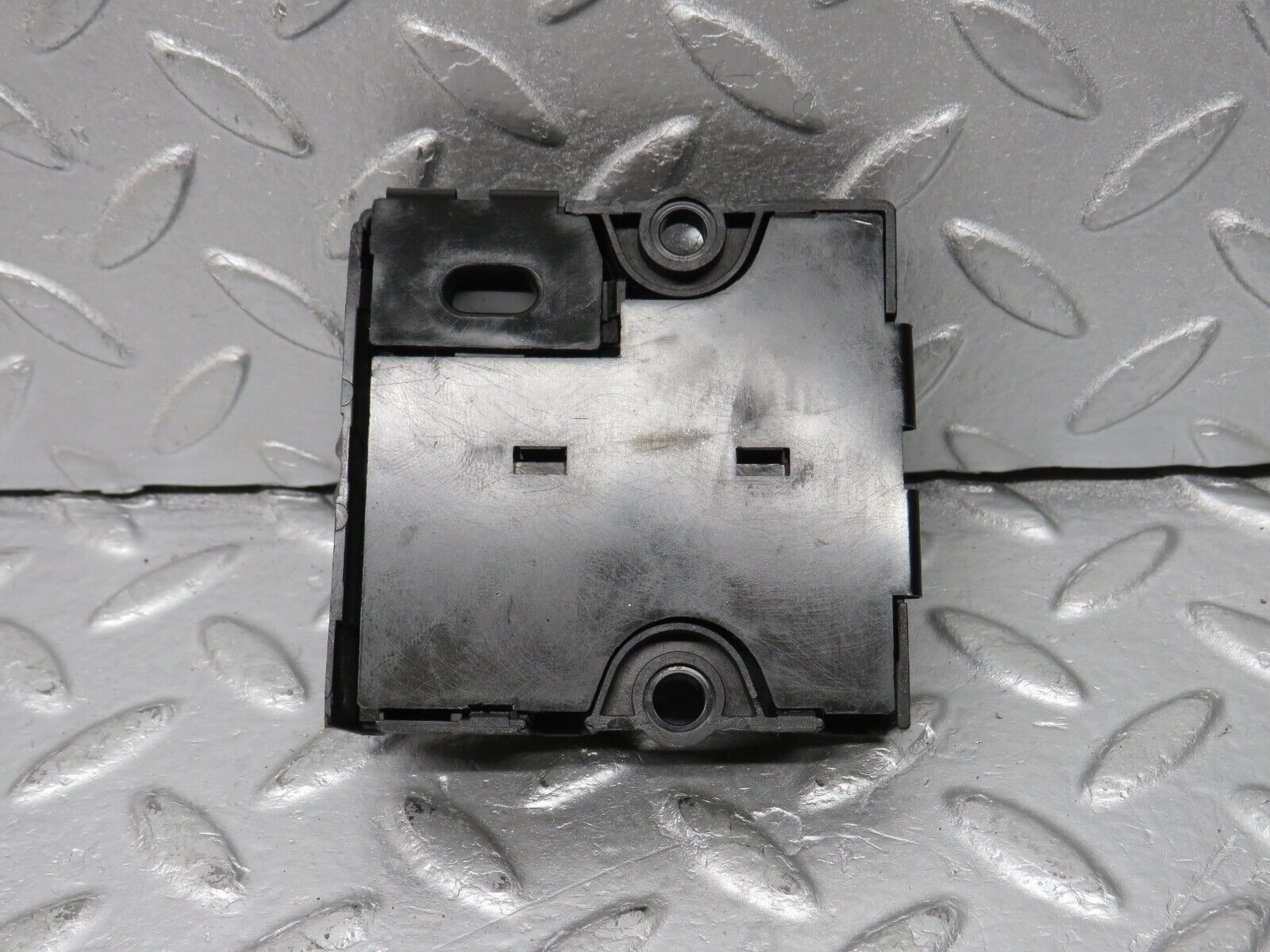 38390 Mercedes-Benz R129 280SL Coupe Fuse Box 1295400350