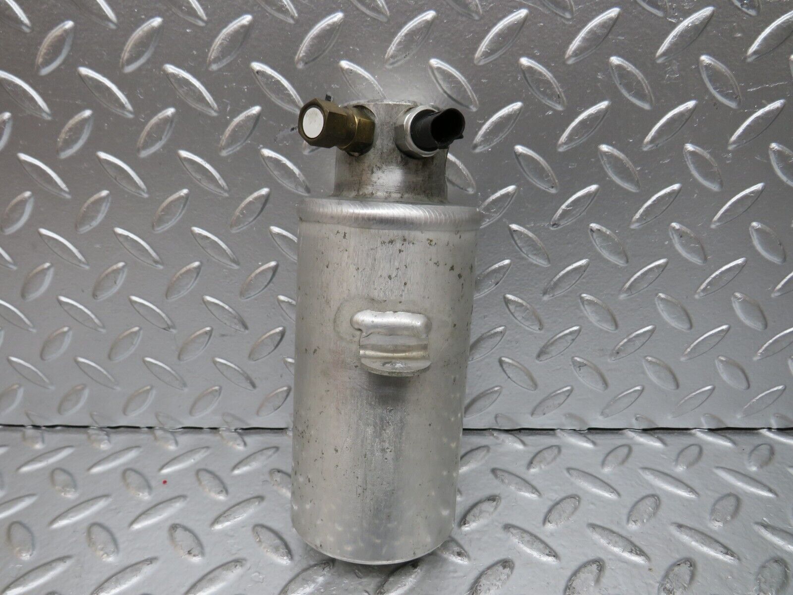 24890 Mercedes-Benz W140 S320 Air Conditioning Air Dryer