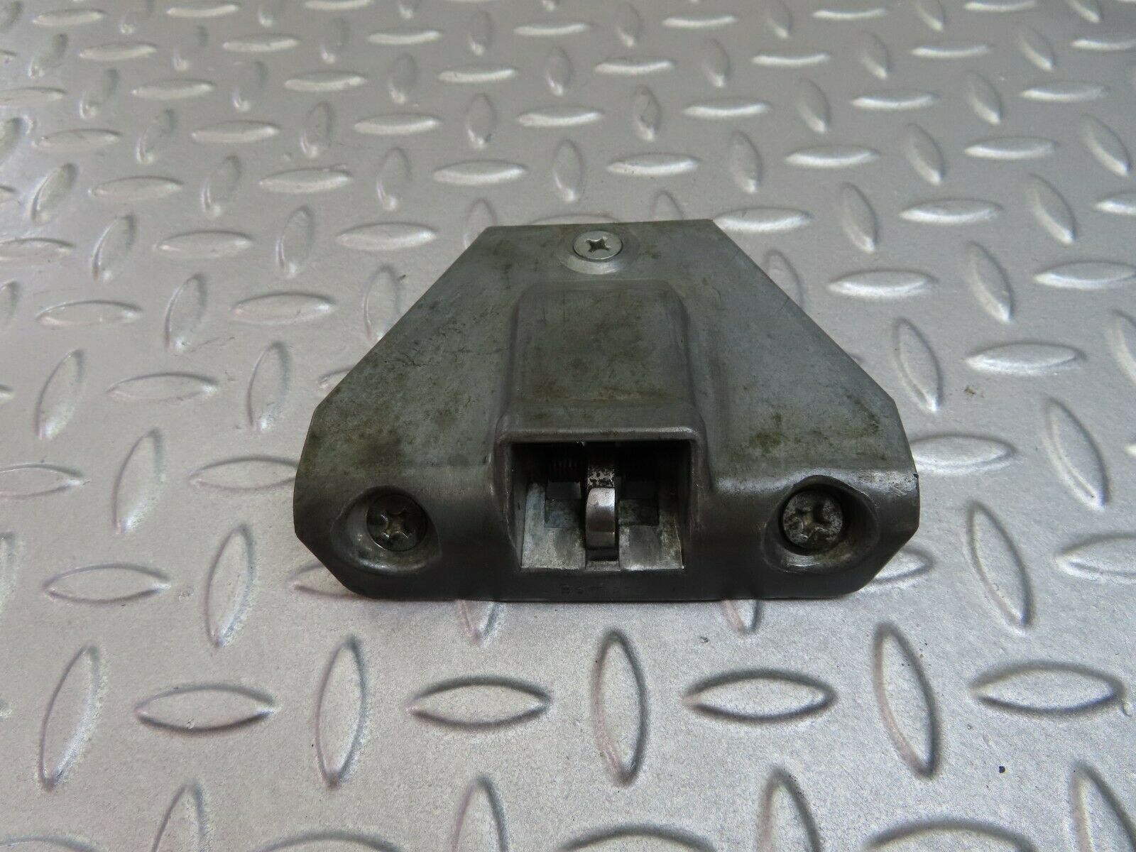 7893 Mercedes-Benz W115 220D Boot Latch Lock